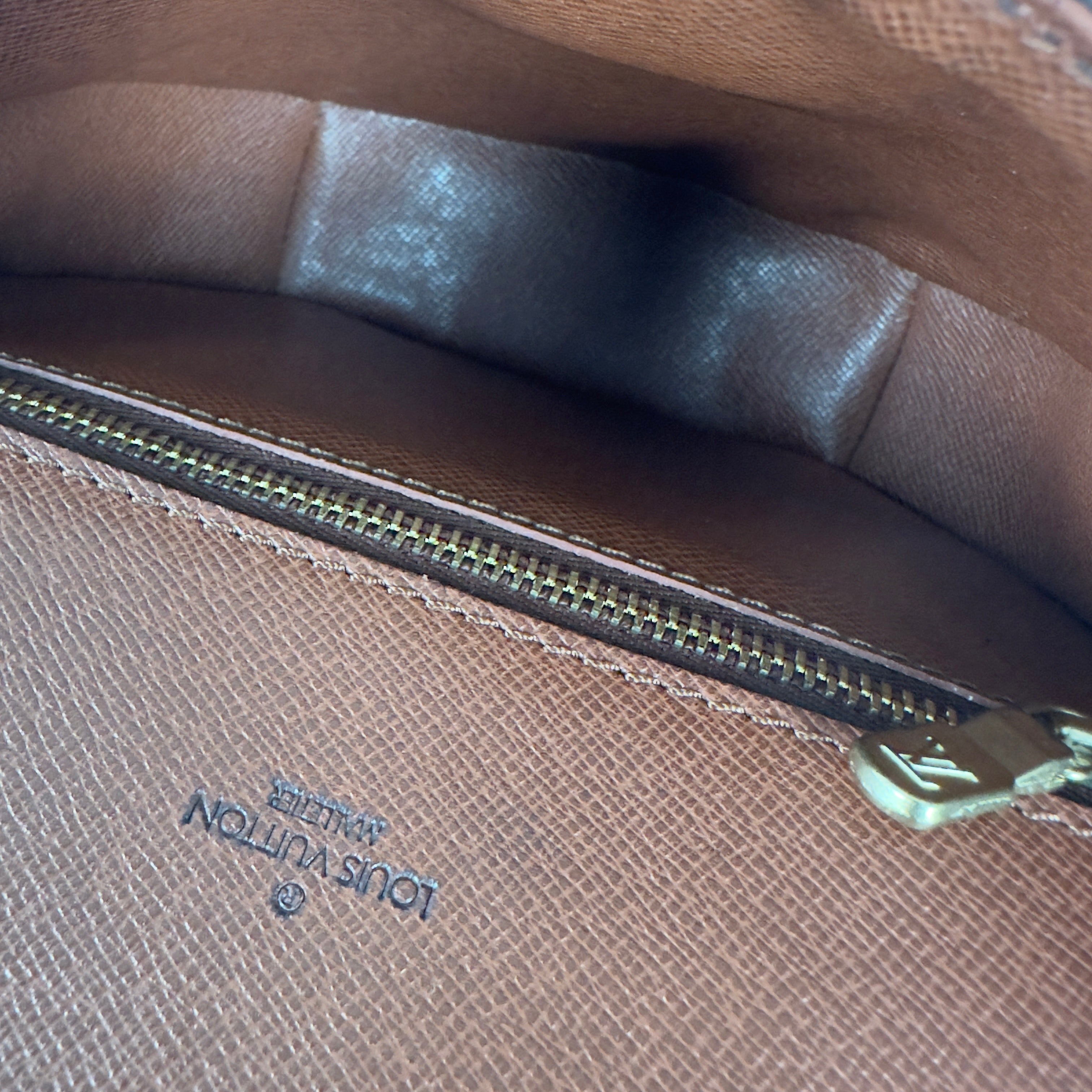 Sac à main LOUIS VUITTON Chantilly PM toile et cuir marron