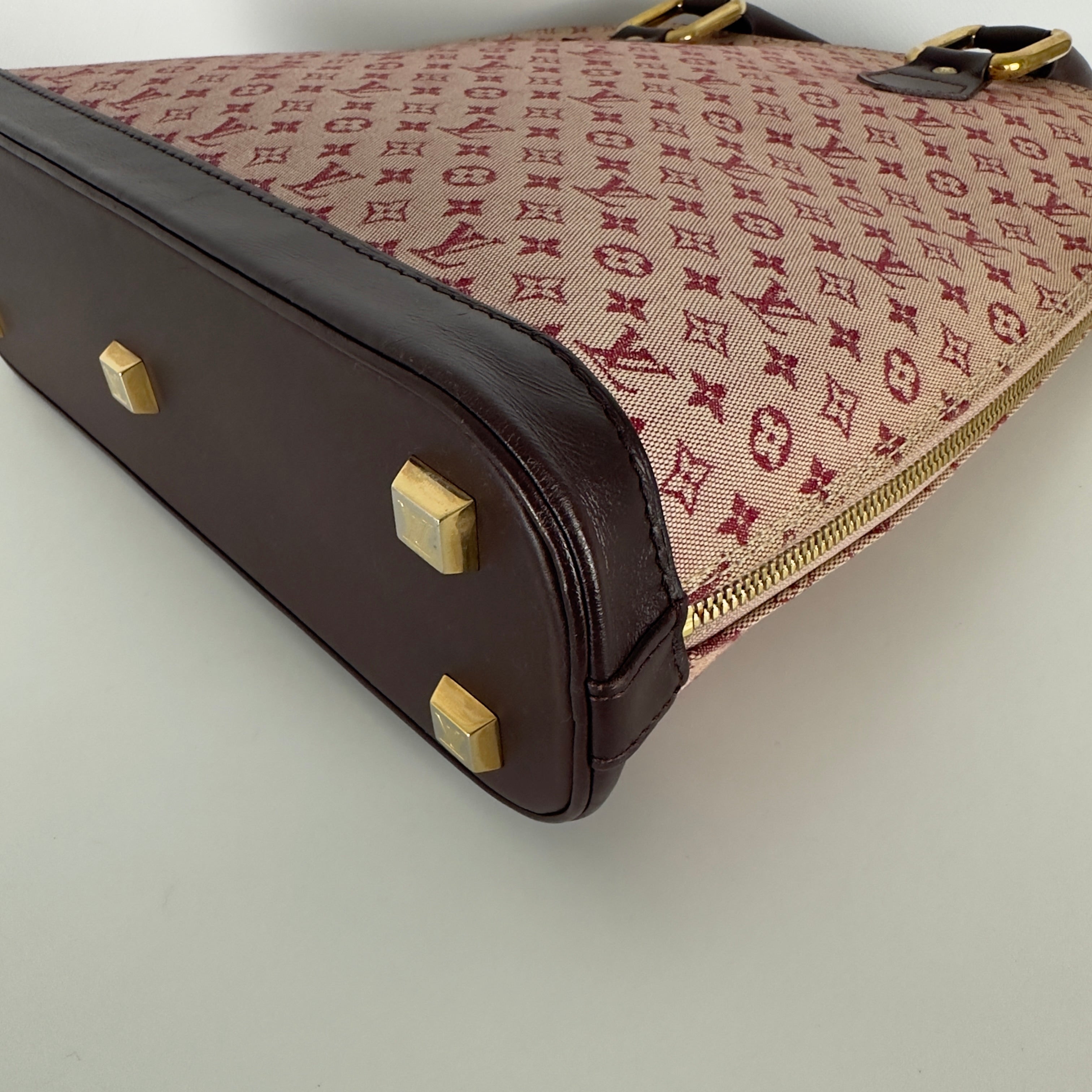 Sac à main LOUIS VUITTON Alma Haut toile et cuir rose