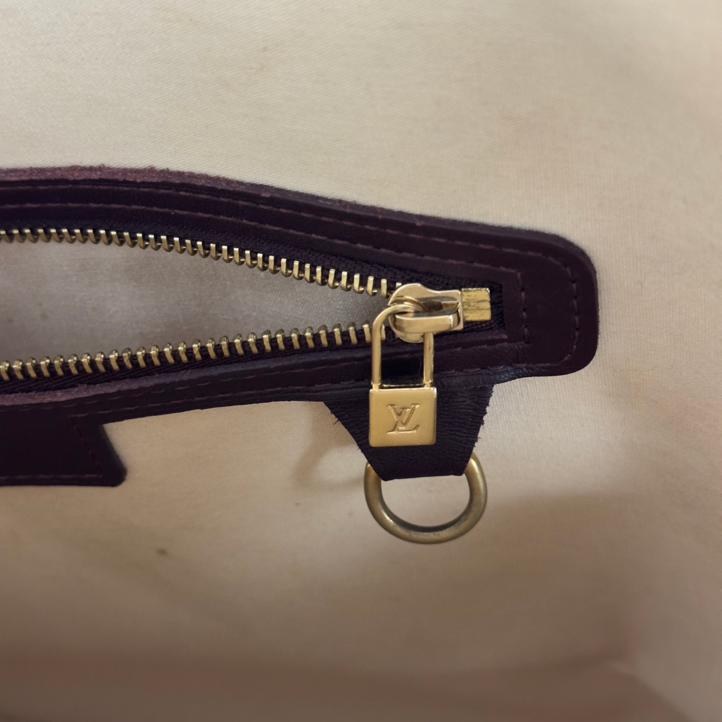 Sac à main LOUIS VUITTON Alma Haut toile et cuir rose