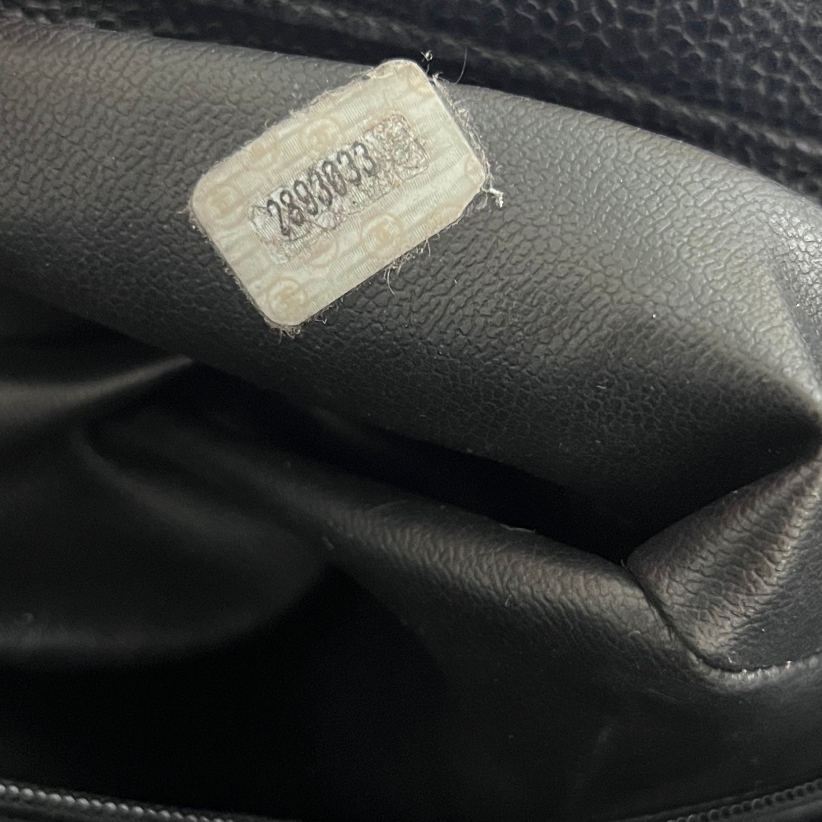 Sac CHANEL Triple Coco cuir caviar noir vintage 1991-1994