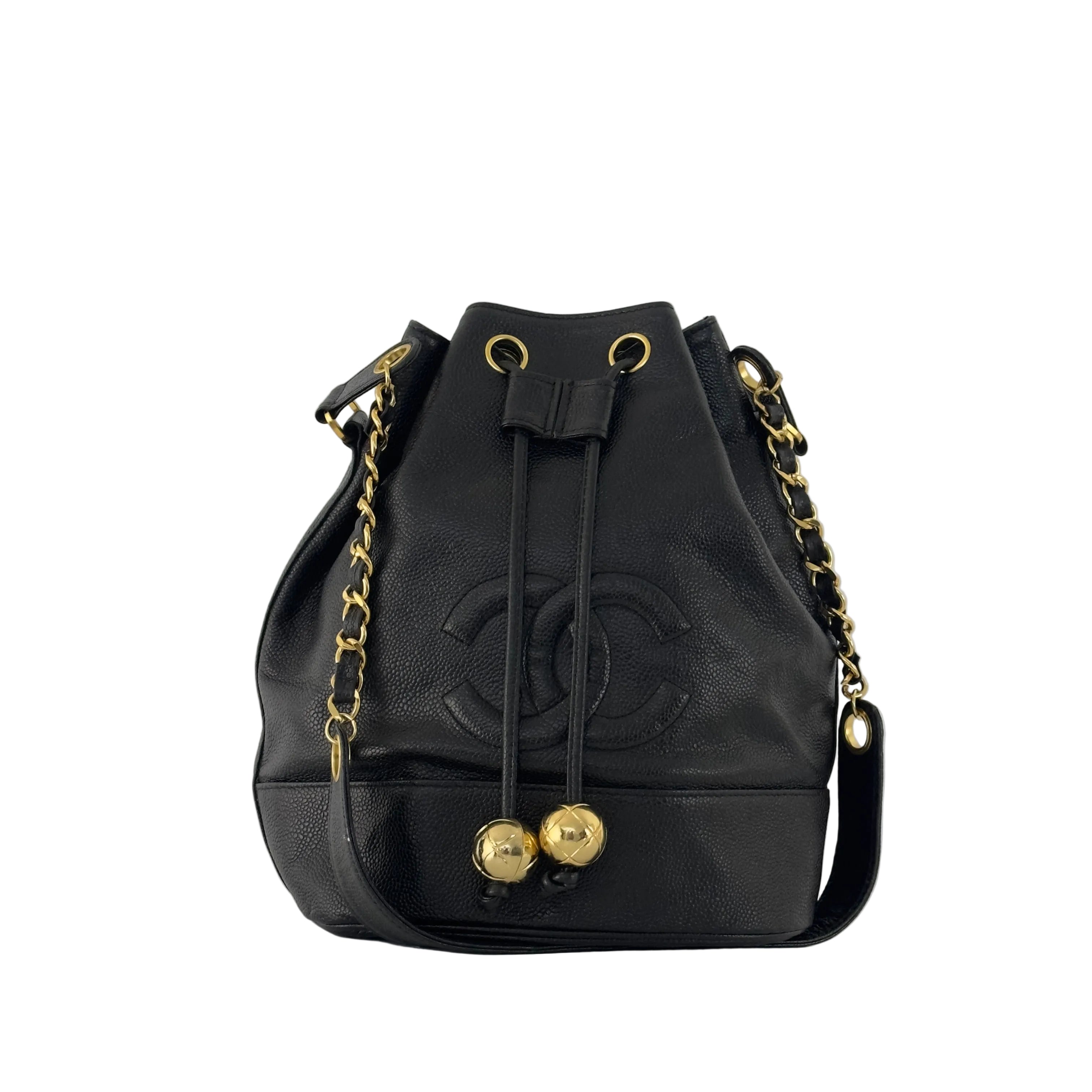 Sac à main CHANEL Bucket cuir caviar noir