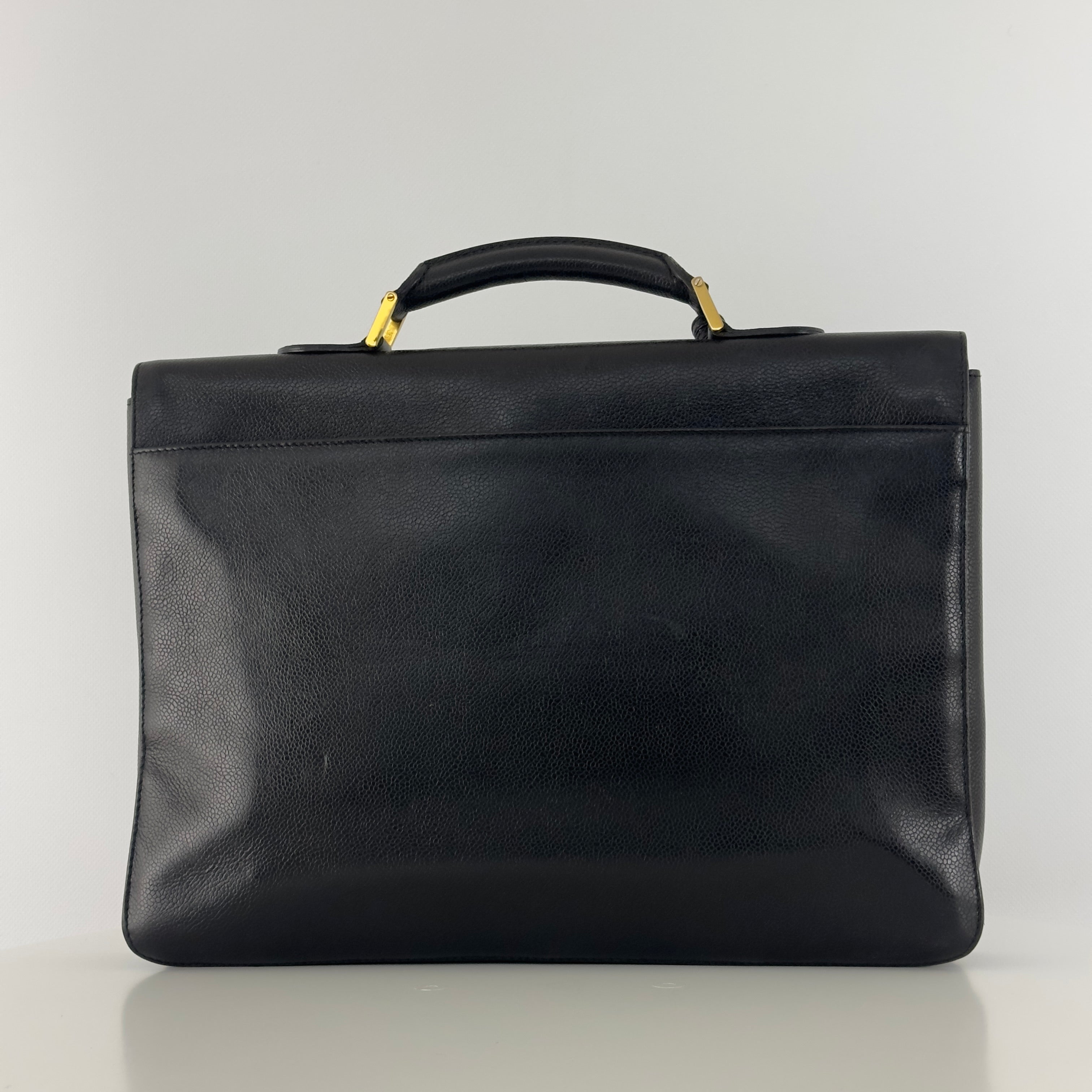 Sac à main CHANEL Briefcase cuir caviar noir