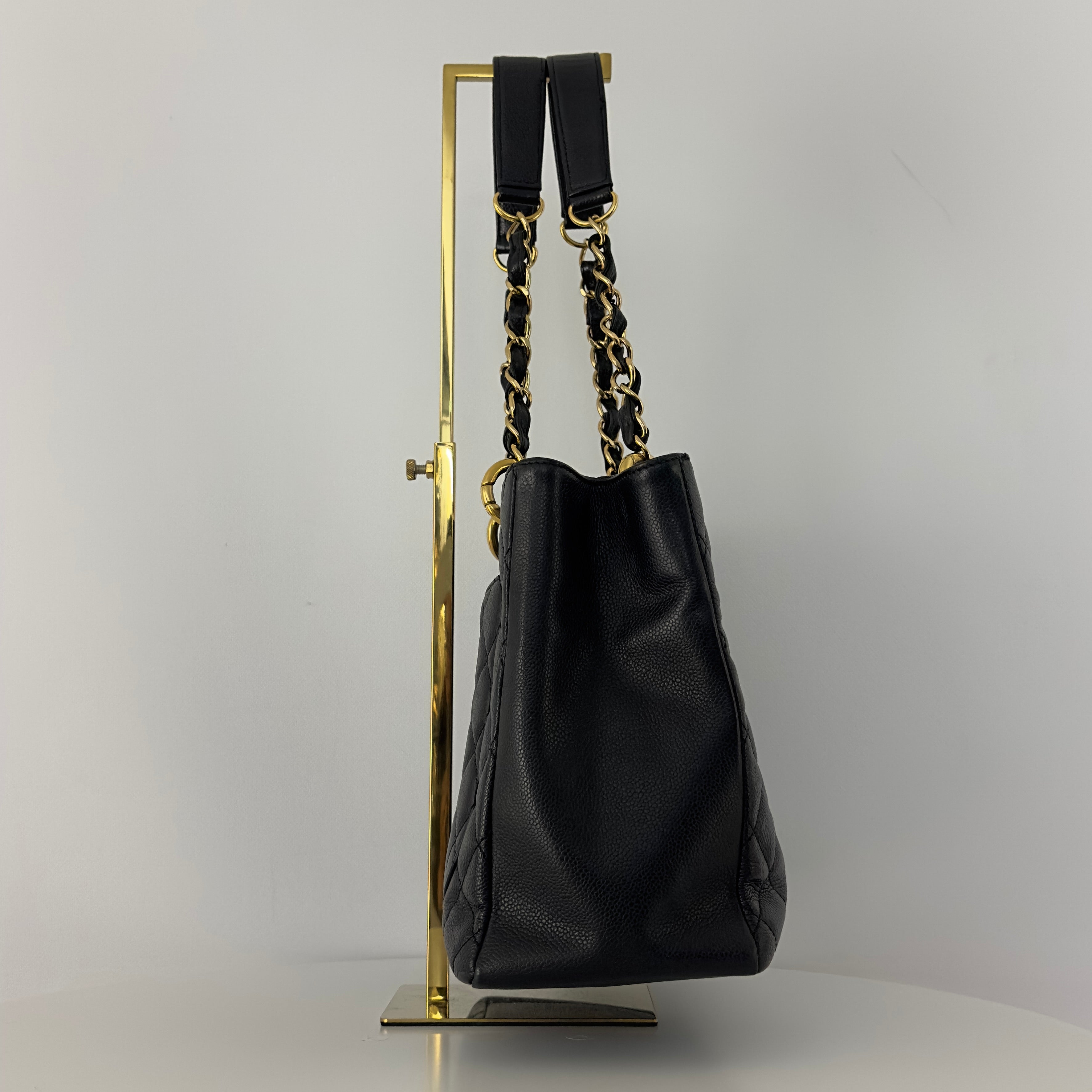 Sac à main CHANEL Grand Shopping Tote cuir caviar noir