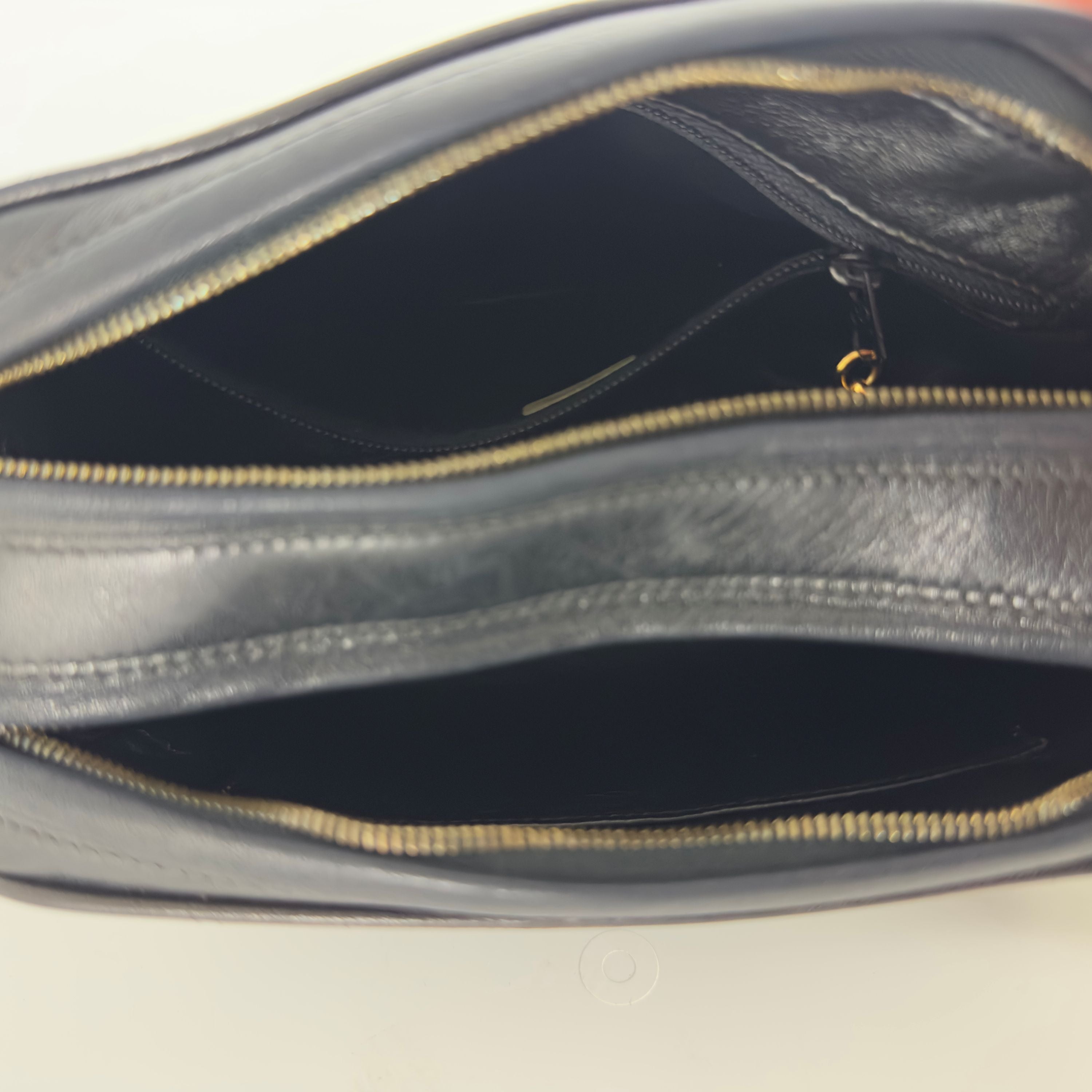 Sac à main CHANEL Matelassé Shoulder Bag cuir d'agneau noir