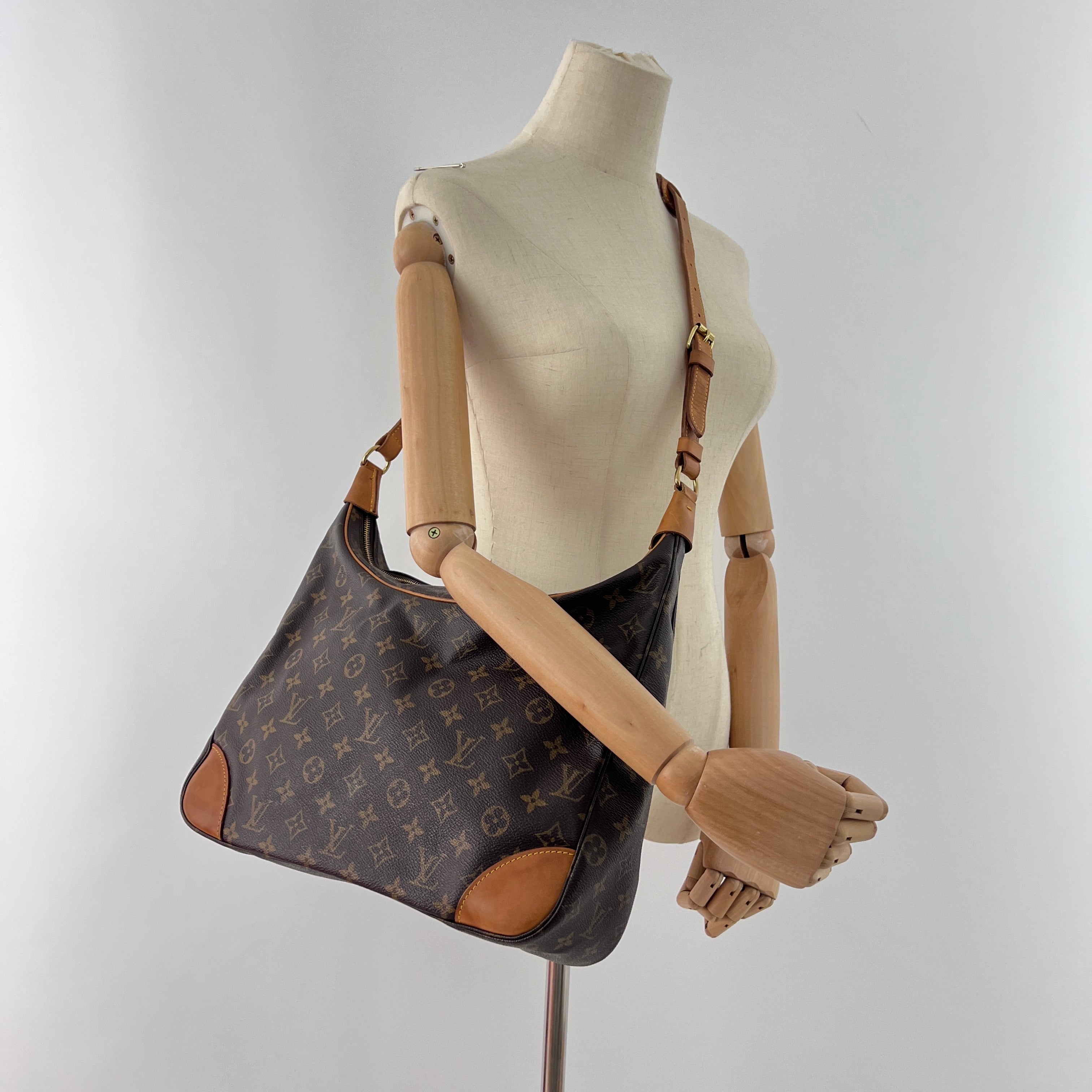 Sac à main LOUIS VUITTON Boulogne 35 toile et cuir marron
