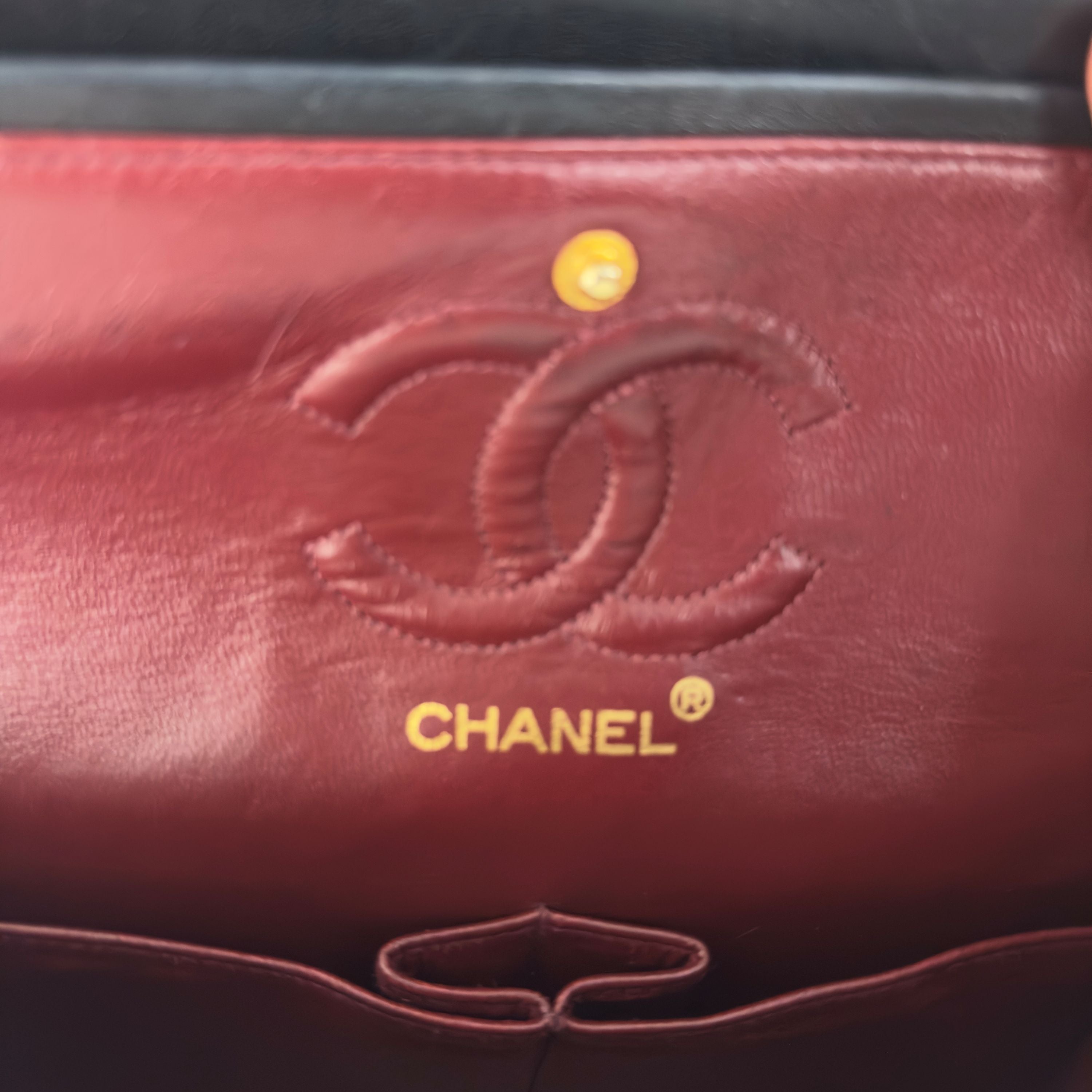 Sac à main CHANEL Timeless Classique Small Double Flap cuir d'agneau noir