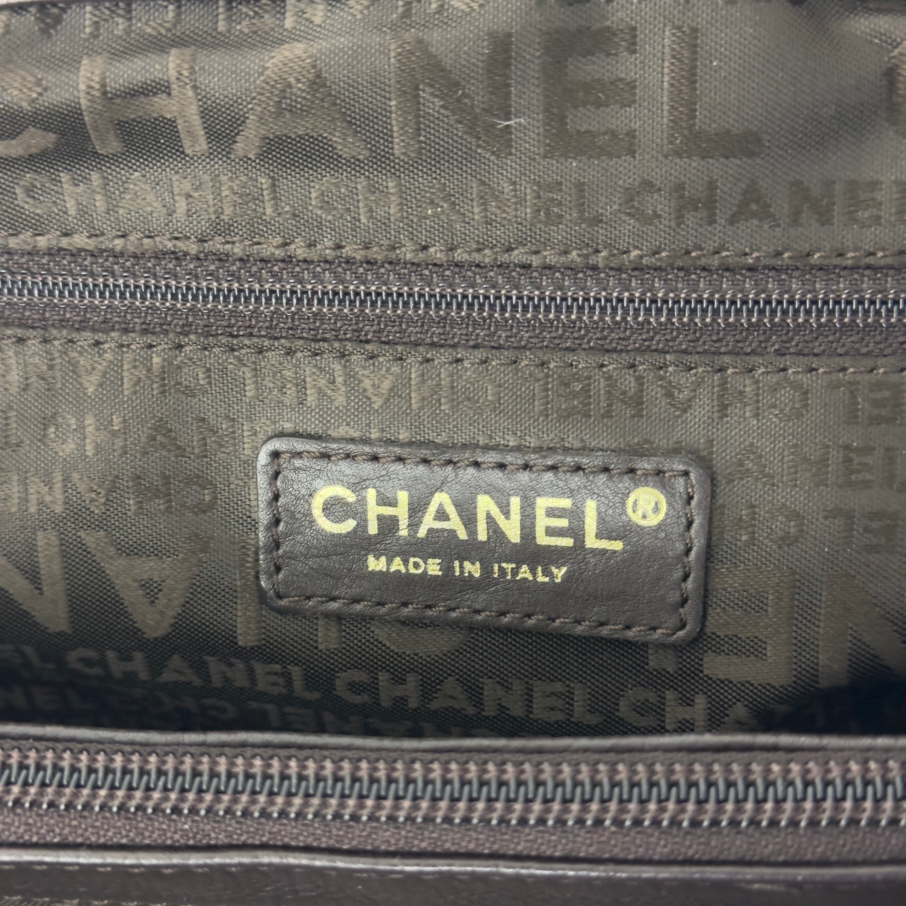 Sac à main CHANEL Tote Top Handle cuir caviar marron