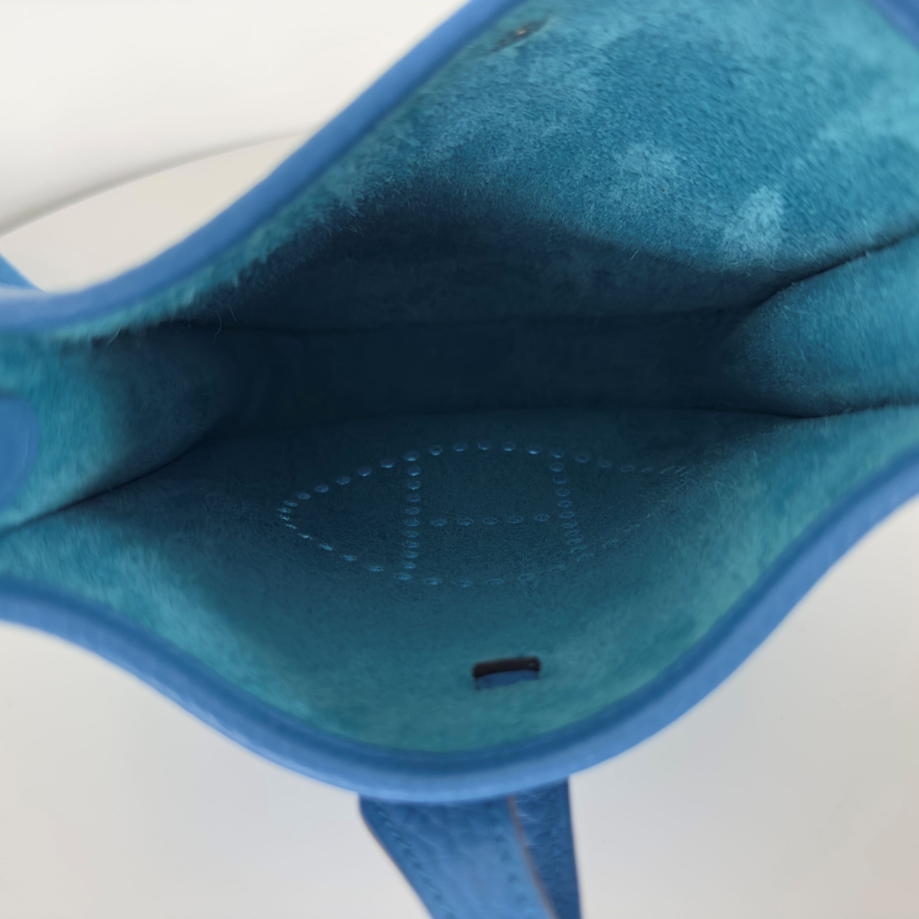 Sac à main HERMÈS Evelyne TPM (Mini) cuir clémence bleu