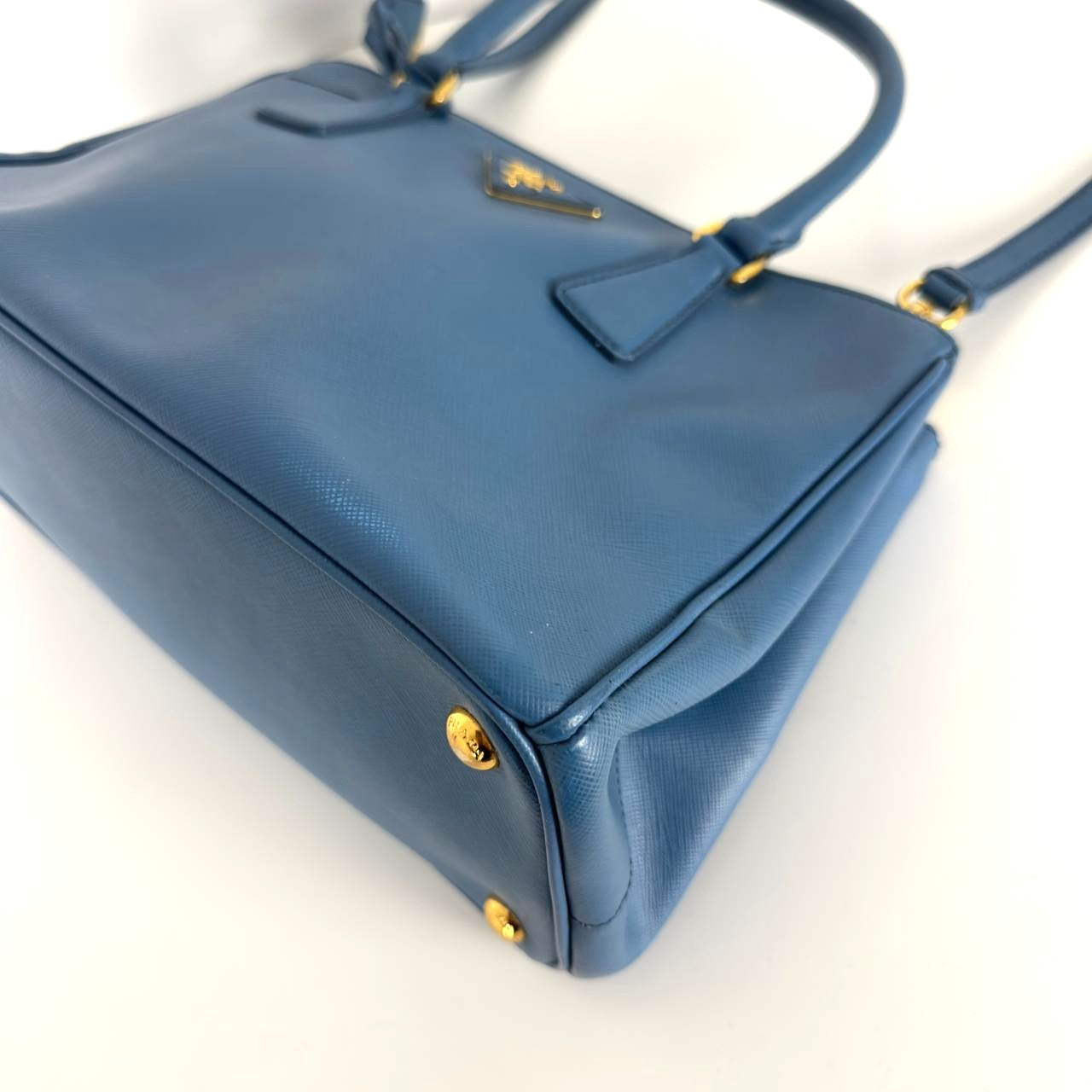 Sac à main PRADA Galleria cuir bleu