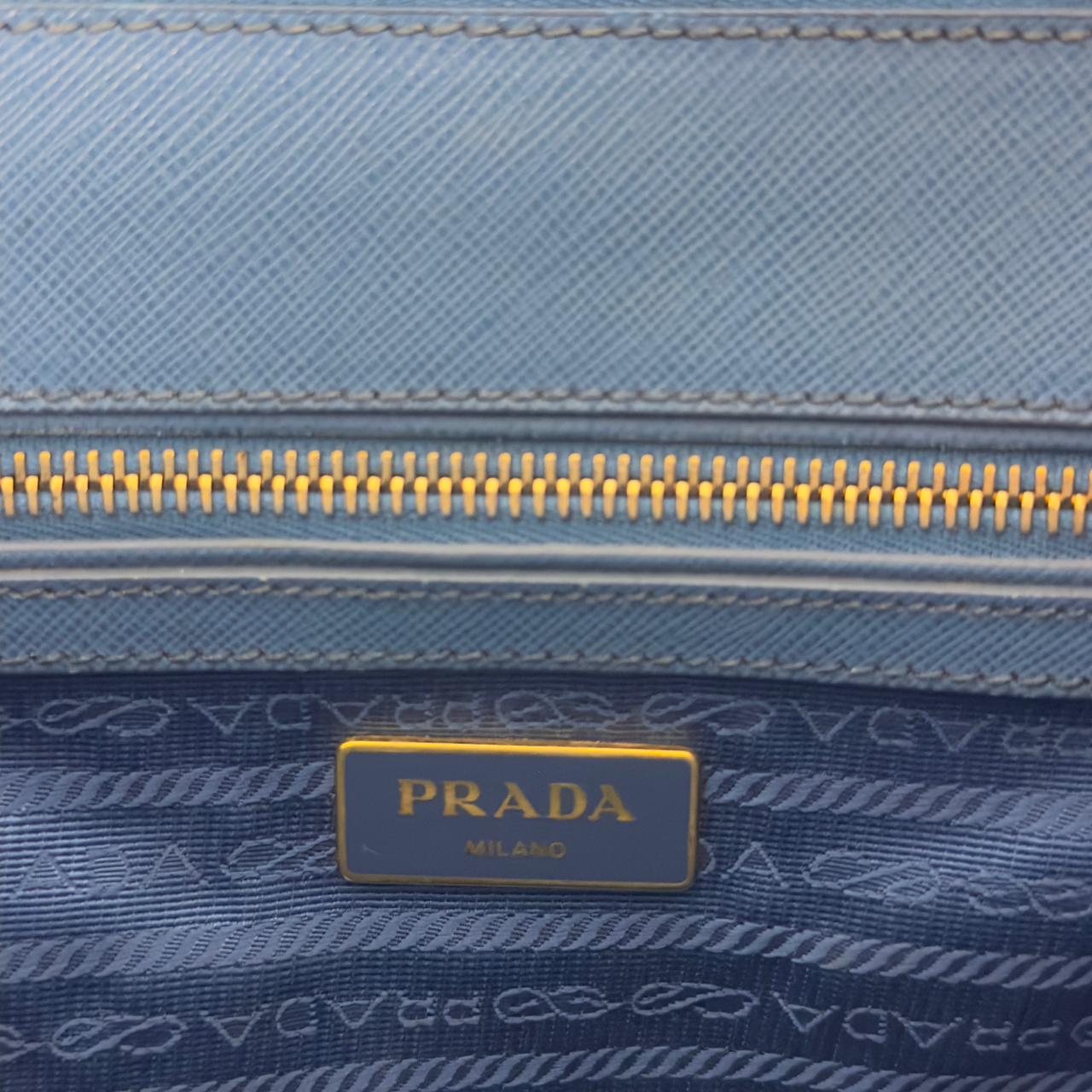 Sac à main PRADA Galleria cuir bleu
