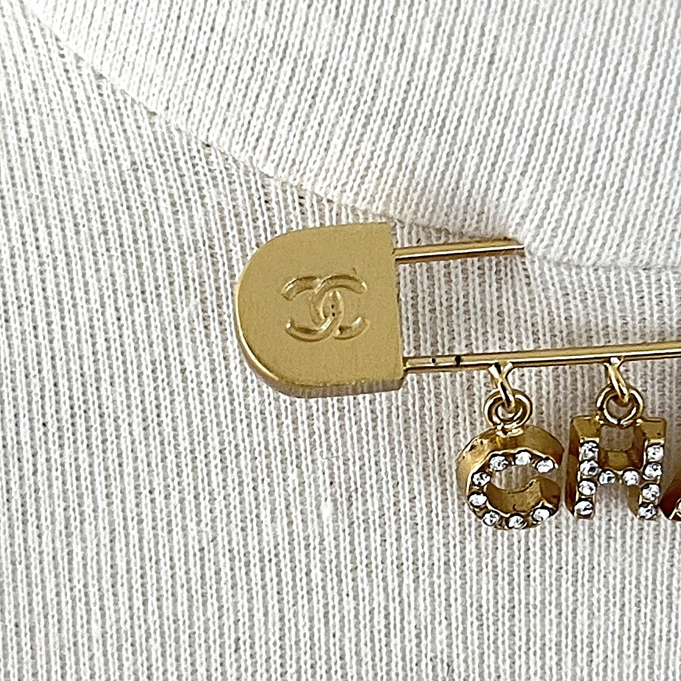 Broche CHANEL Strass