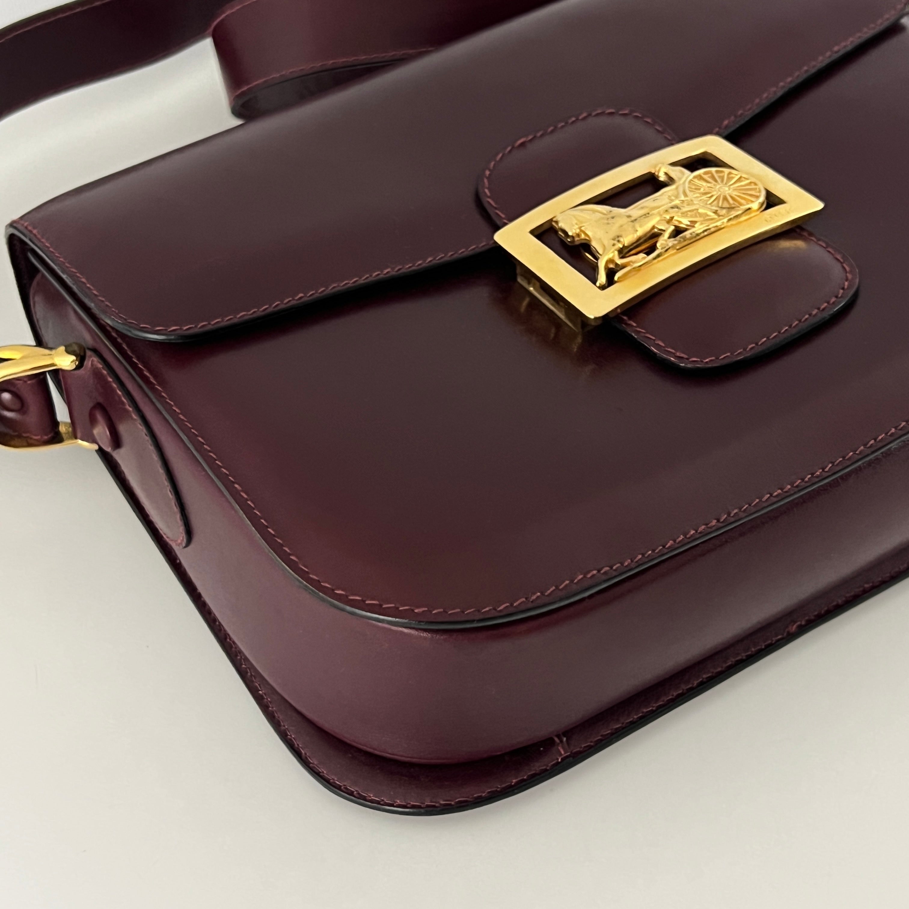 Sac à main CELINE Triomphe cuir bordeaux