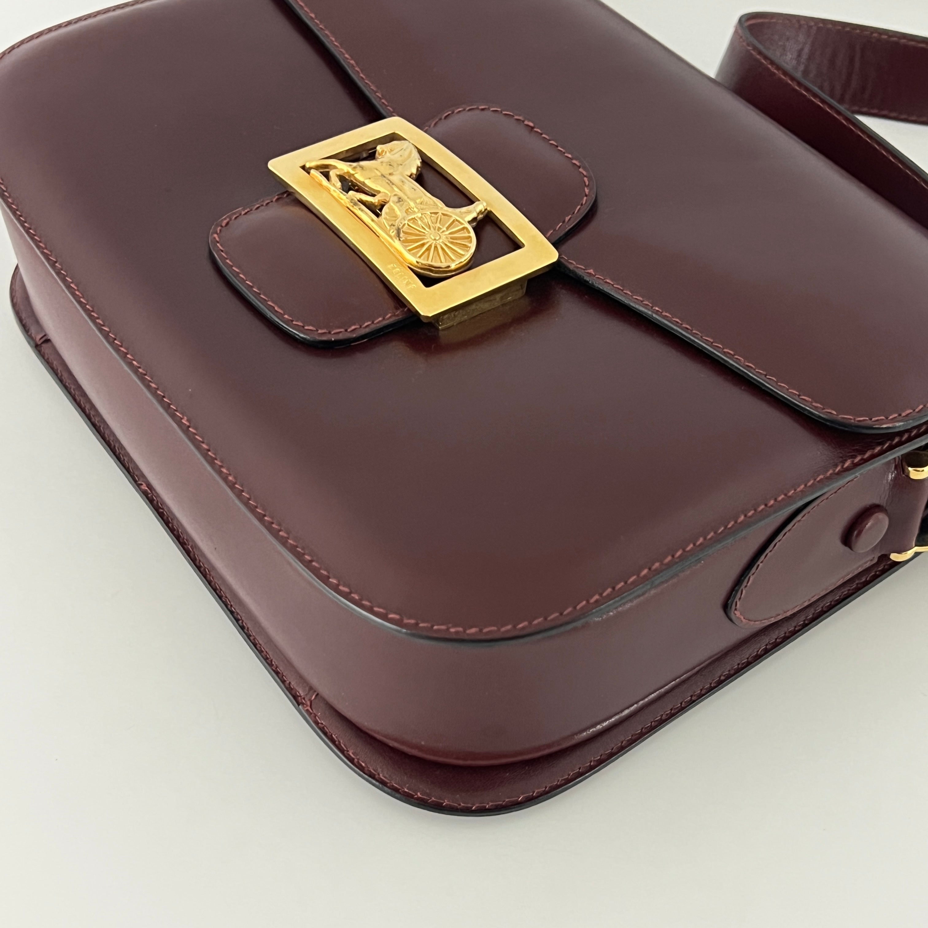 Sac à main CELINE Triomphe cuir bordeaux