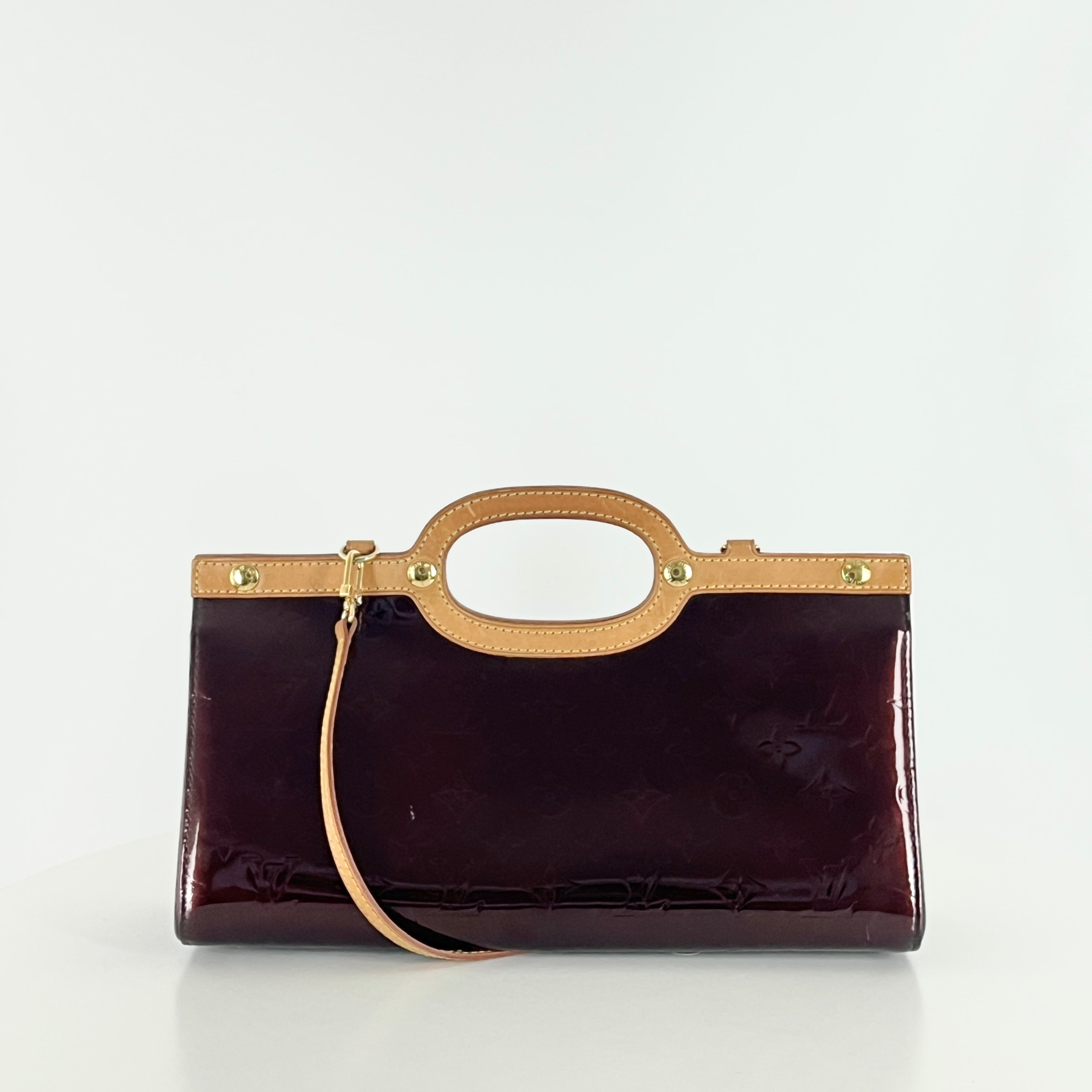 LOUIS VUITTON Roxbury handbag in purple patent leather