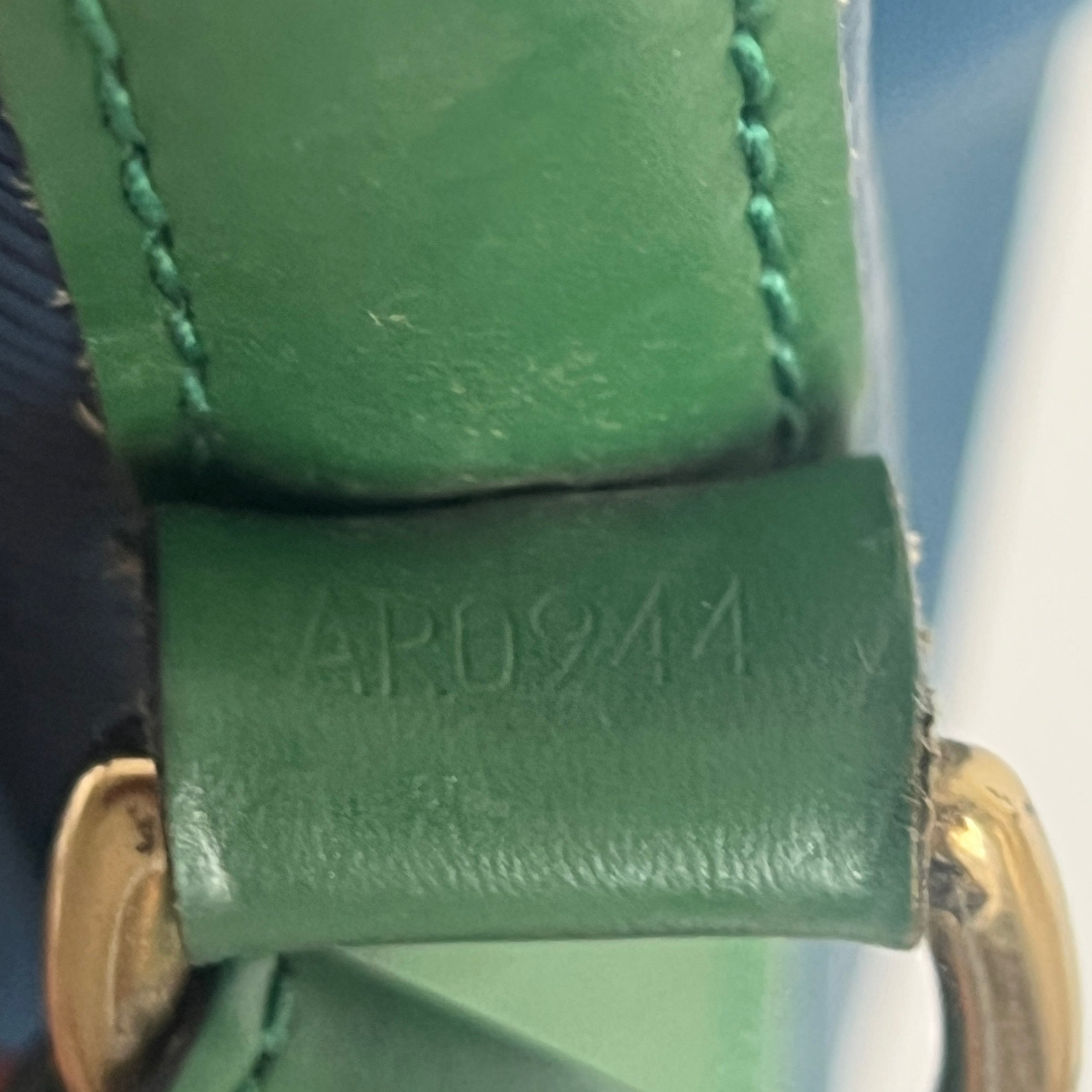 LOUIS VUITTON Noé handbag, large tricolor Epi leather