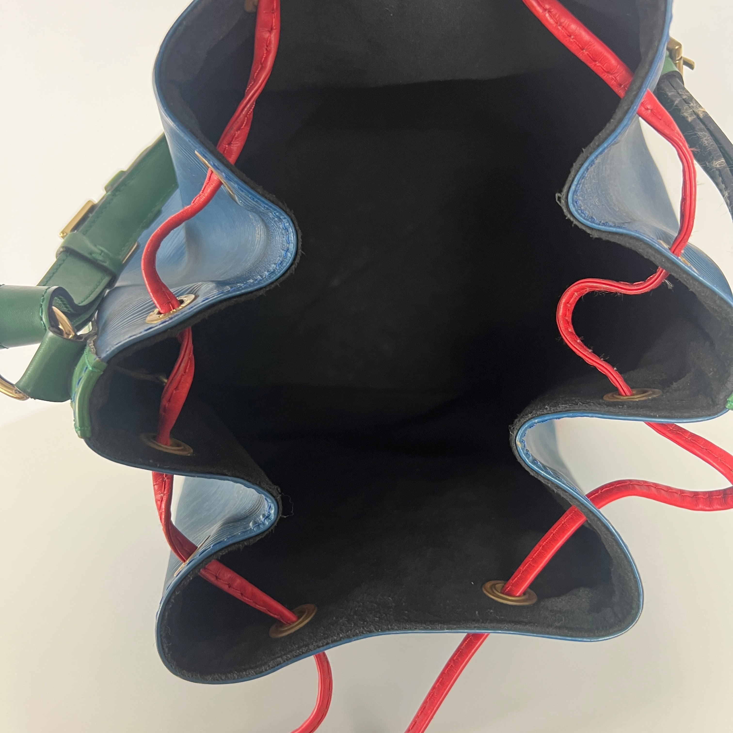 LOUIS VUITTON Noé handbag, large tricolor Epi leather