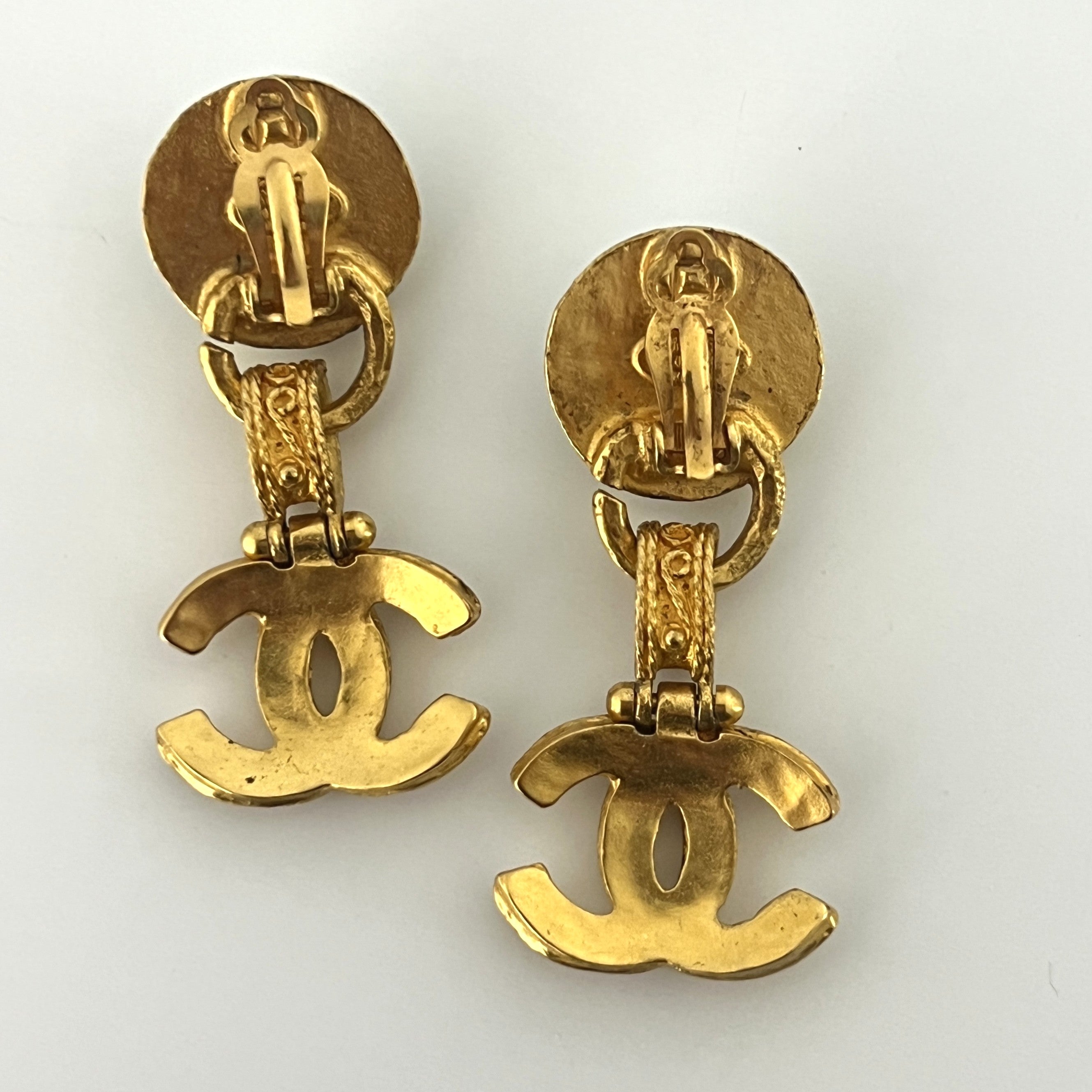 Boucles d'oreilles CHANEL Turquoise CC Clip On