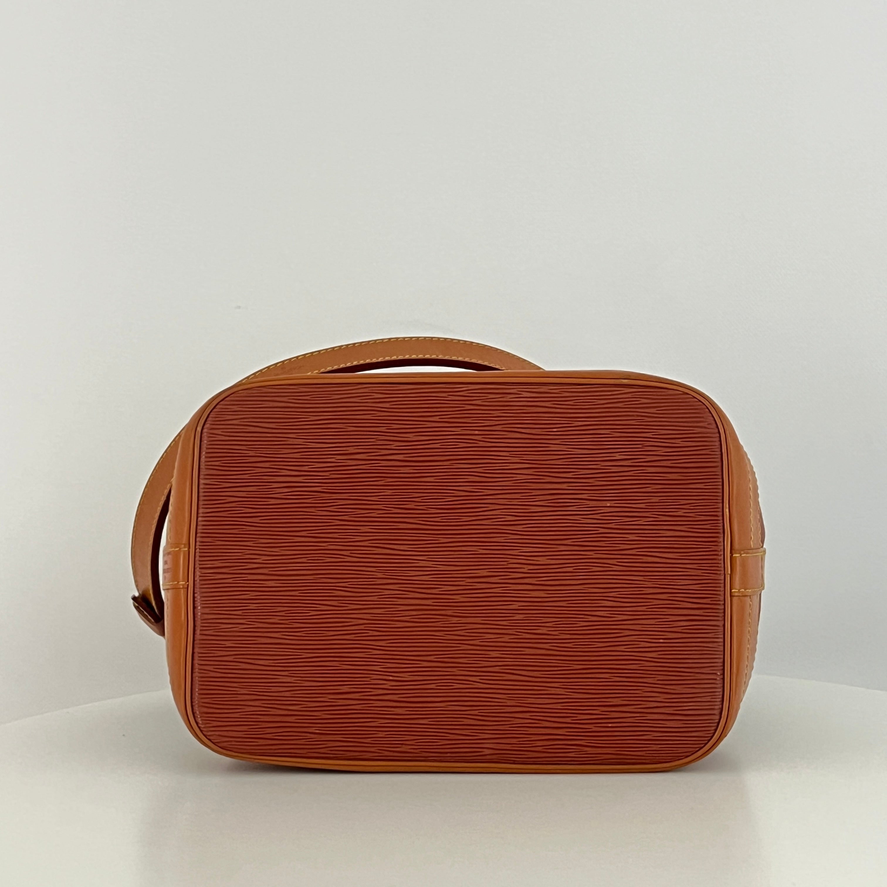 Sac à main LOUIS VUITTON Noé Grand cuir épi marron