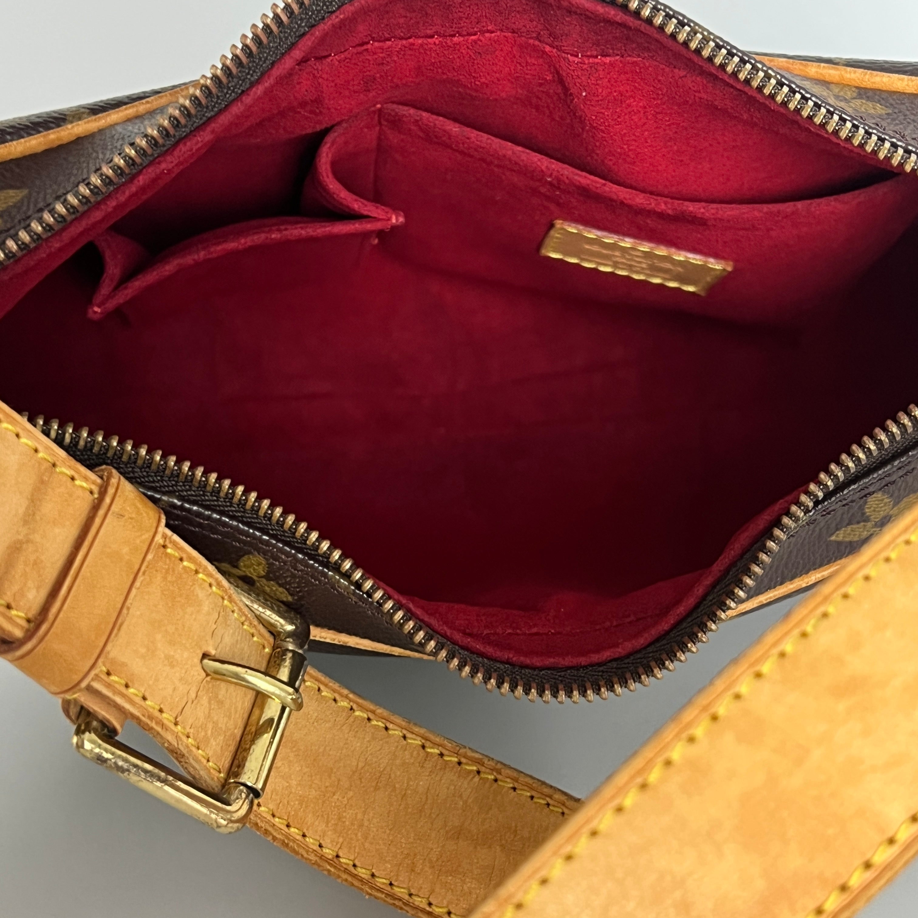 LOUIS VUITTON Croissant MM handbag in brown canvas and leather