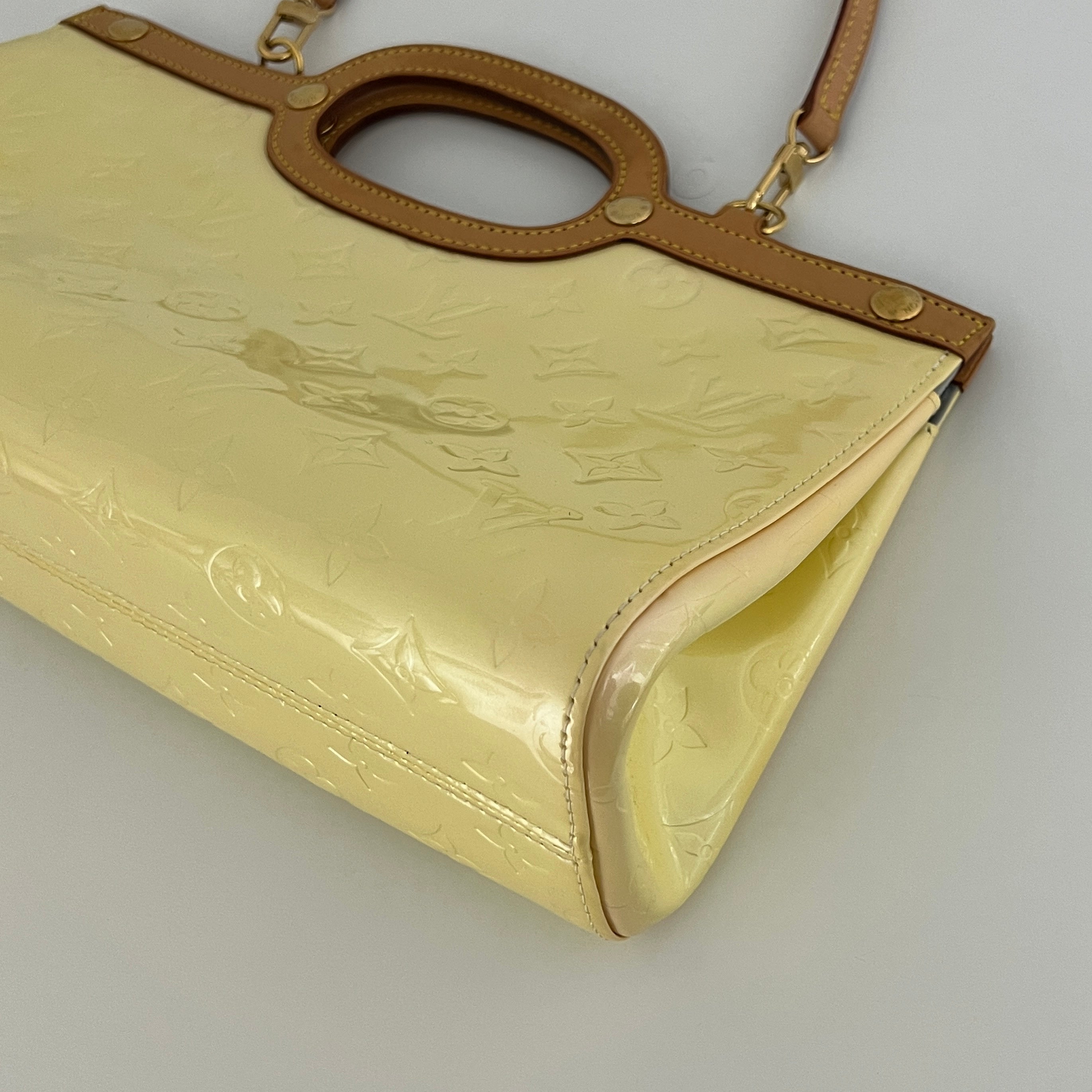 Sac à main LOUIS VUITTON Roxbury cuir verni perle