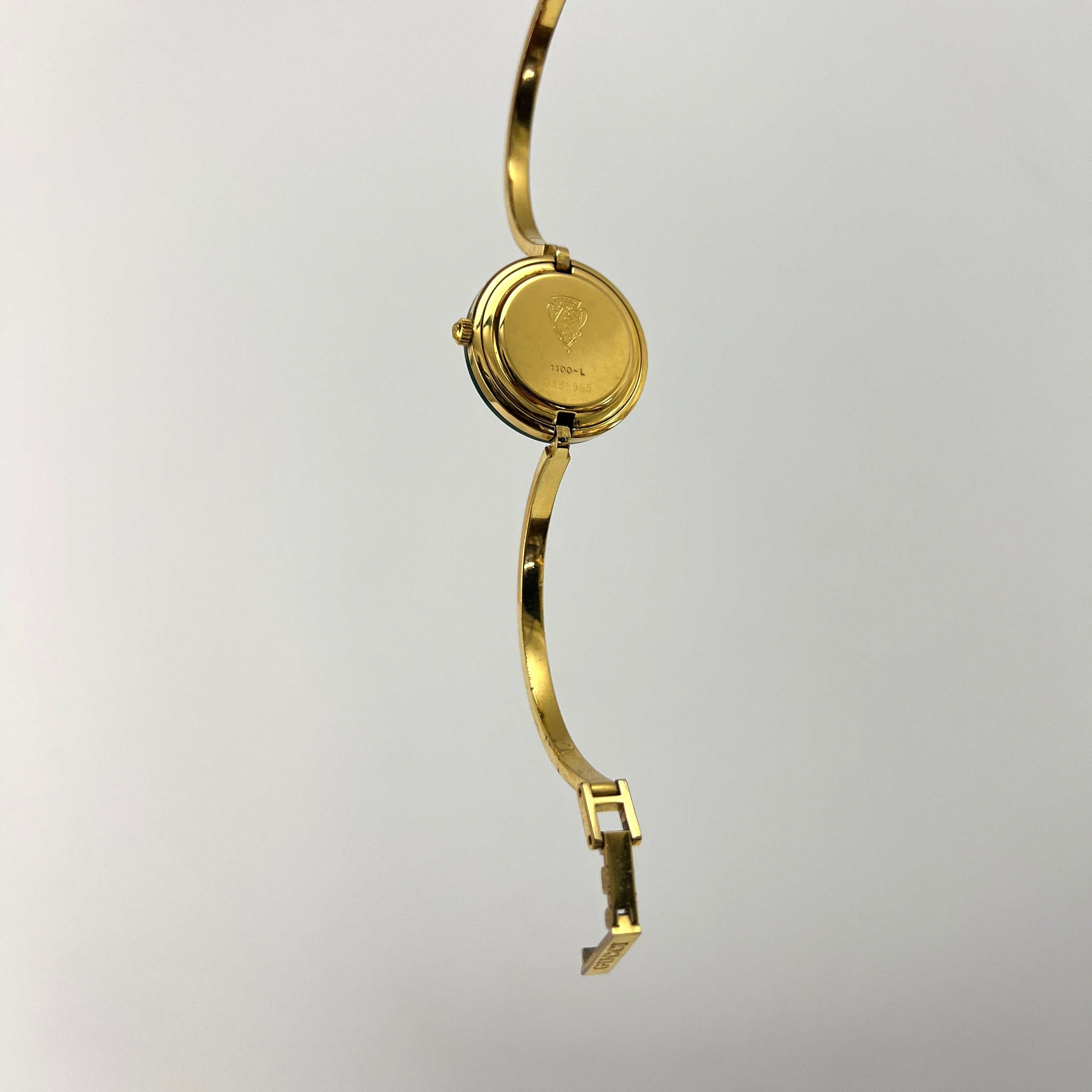 Montre GUCCI Play plaquée or dorée