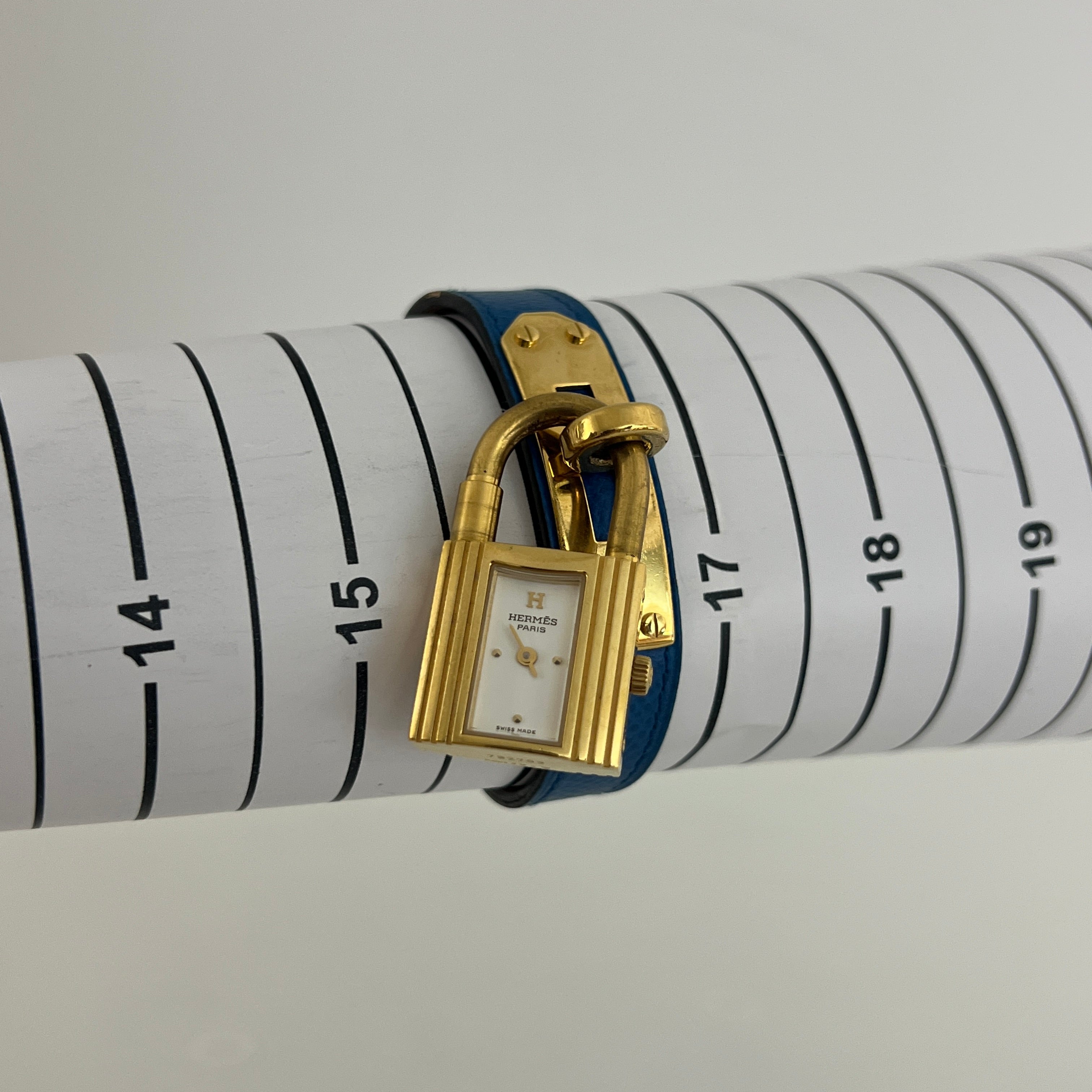 Montre HERMÈS Kelly plaquée or dorée