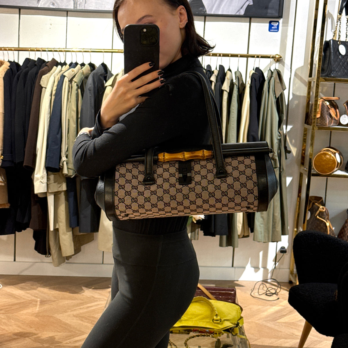 Sac GUCCI Bamboo Bullet toile et cuir noir