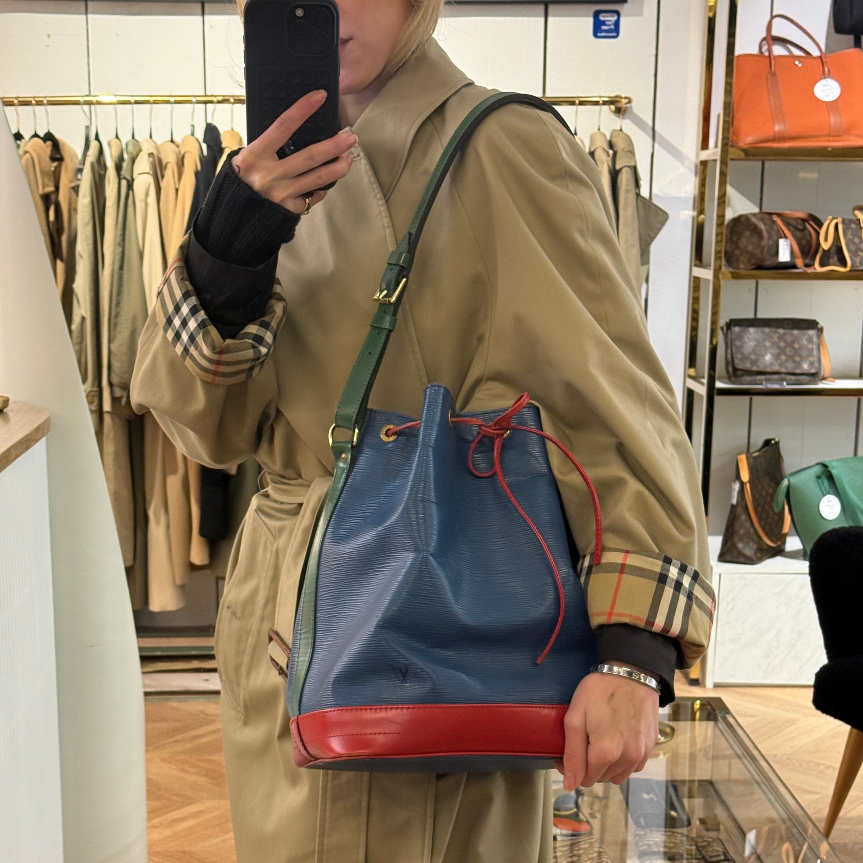 LOUIS VUITTON Noé handbag, large tricolor Epi leather