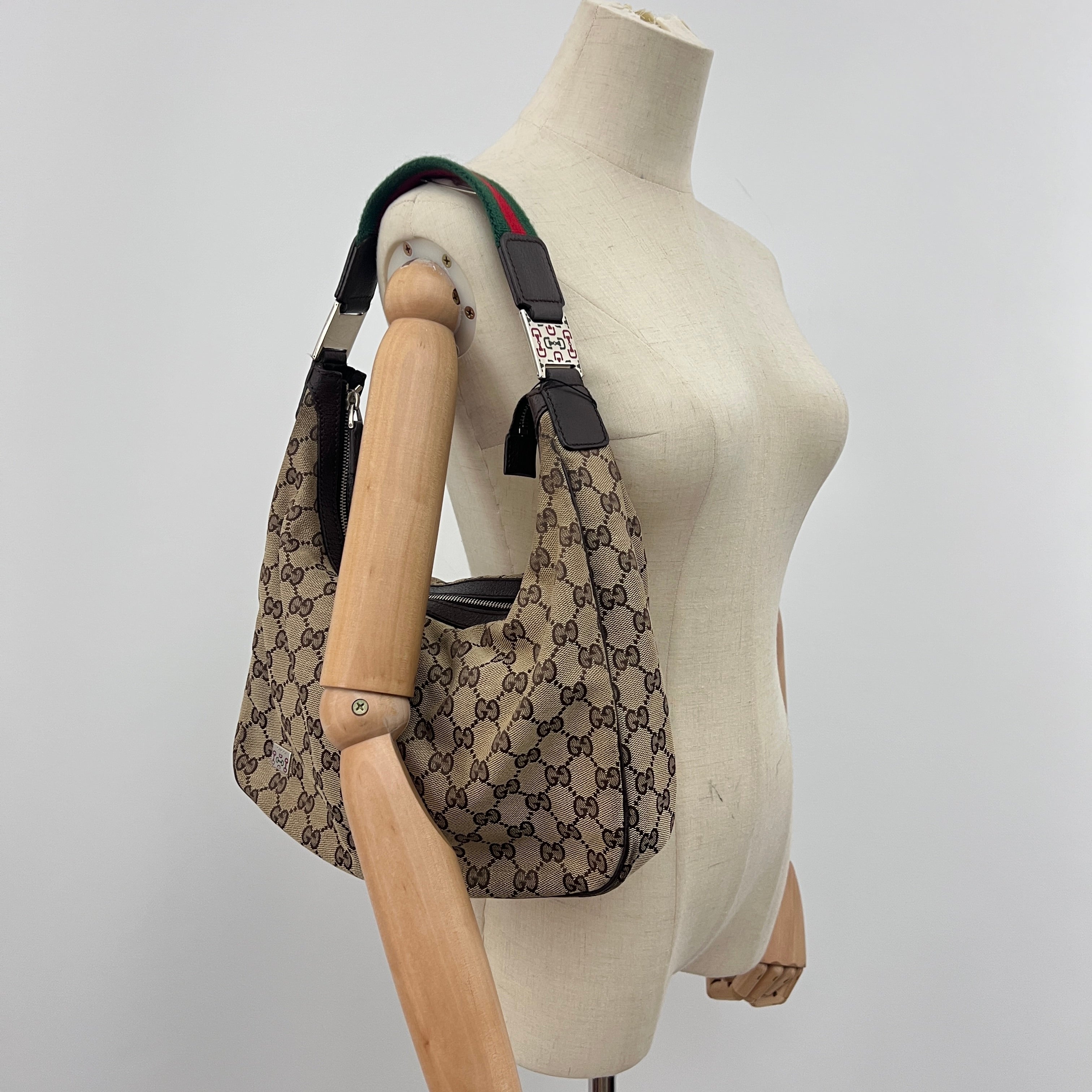 Sac GUCCI Hobo GG toile et cuir marron