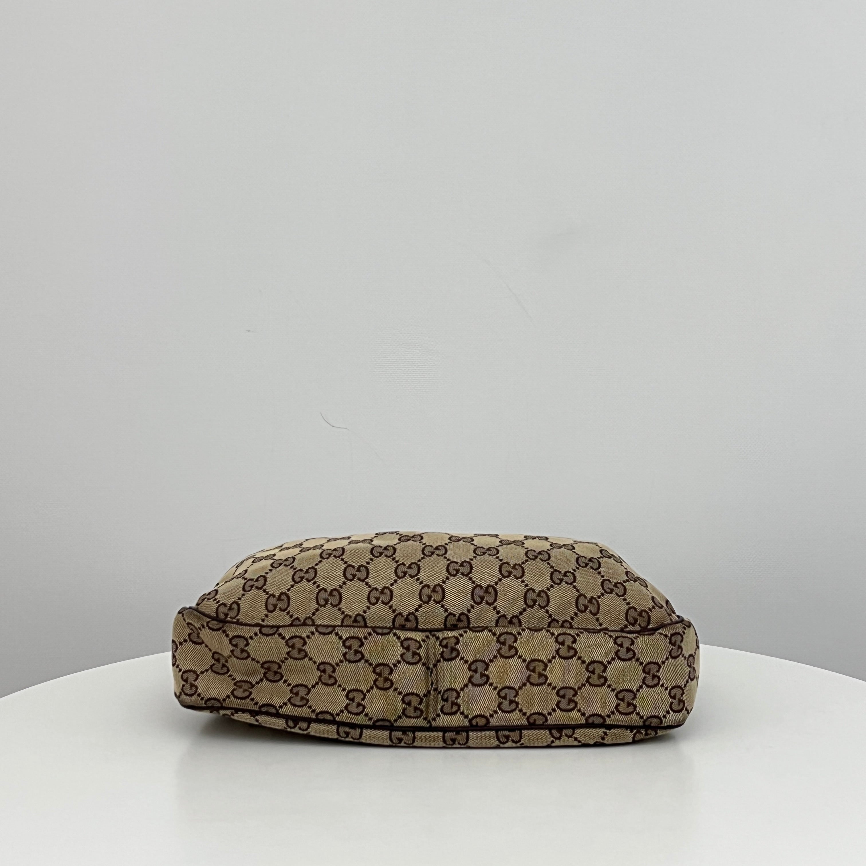 Sac GUCCI Hobo GG toile et cuir marron