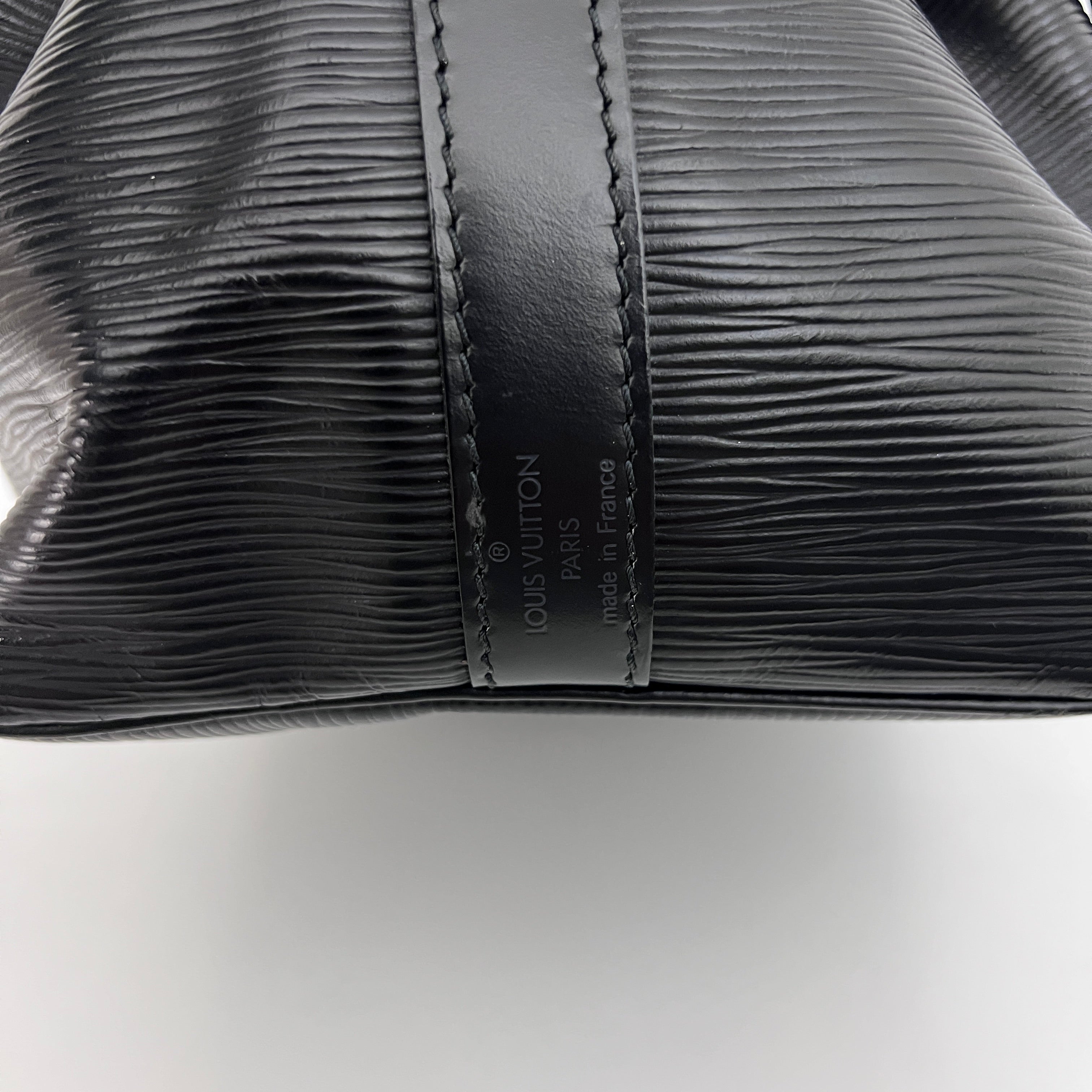 Sac LOUIS VUITTON Noé Petit cuir épi noir