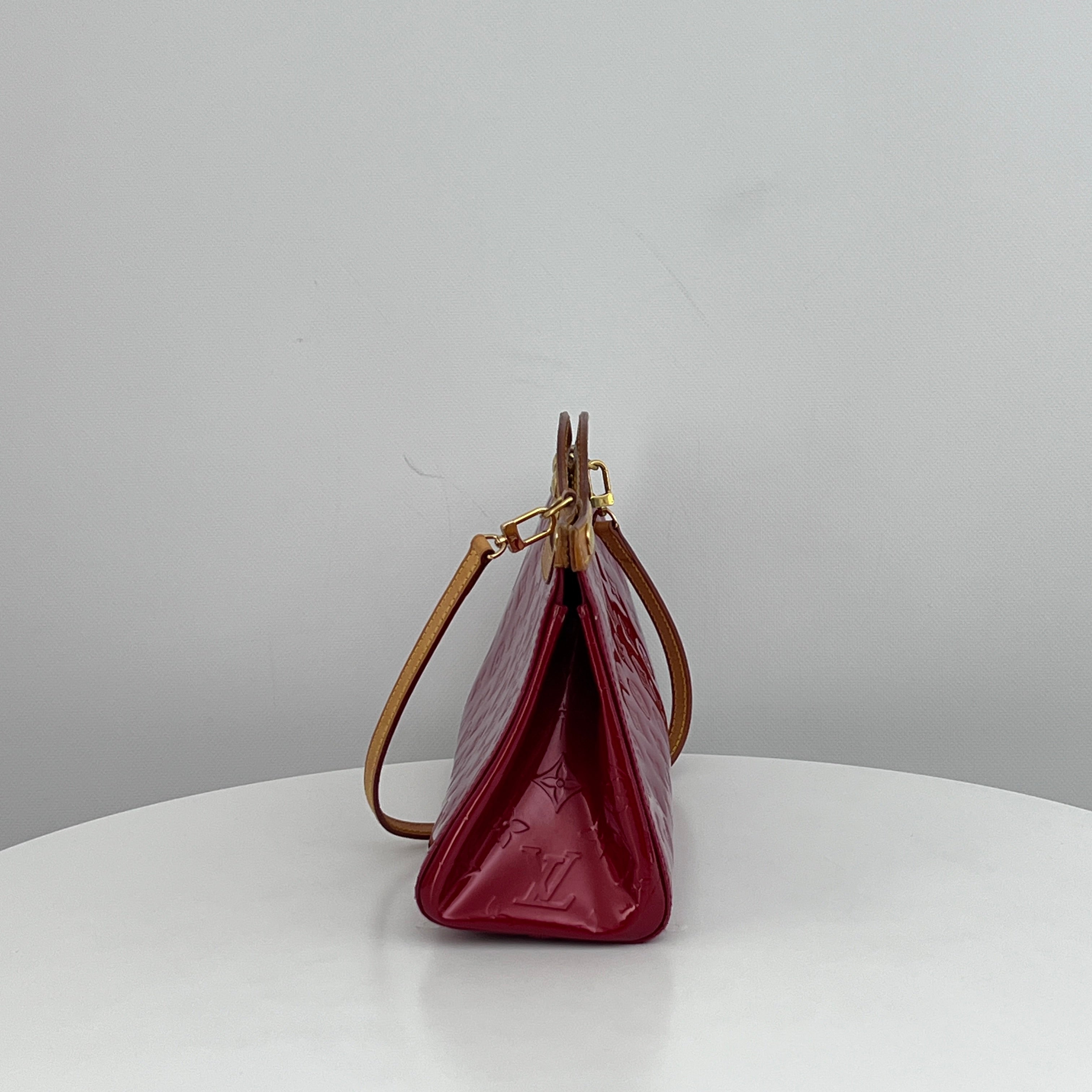 Sac LOUIS VUITTON Roxbury cuir verni rouge