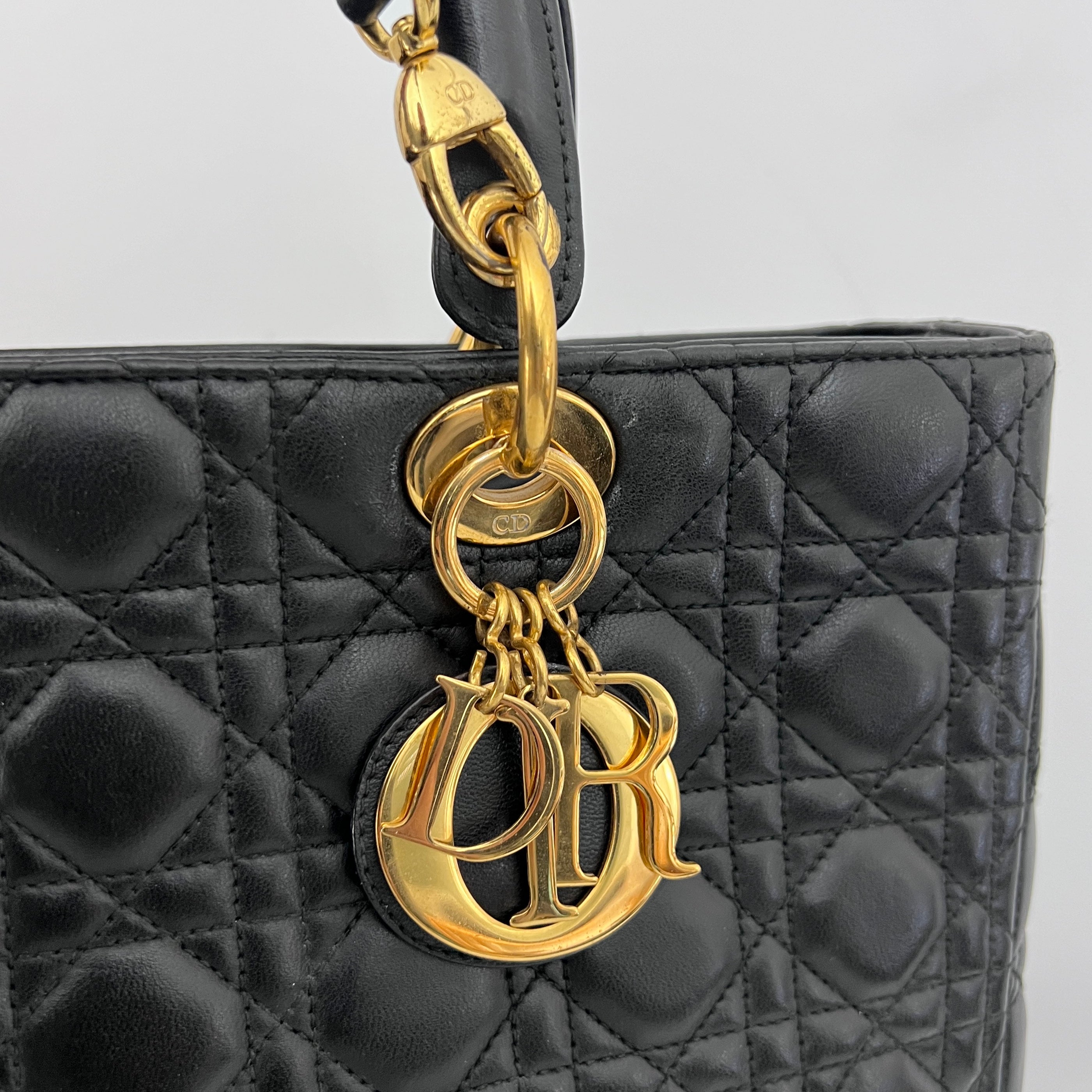 DIOR Lady Dior Large shoulder bag in black lambskin