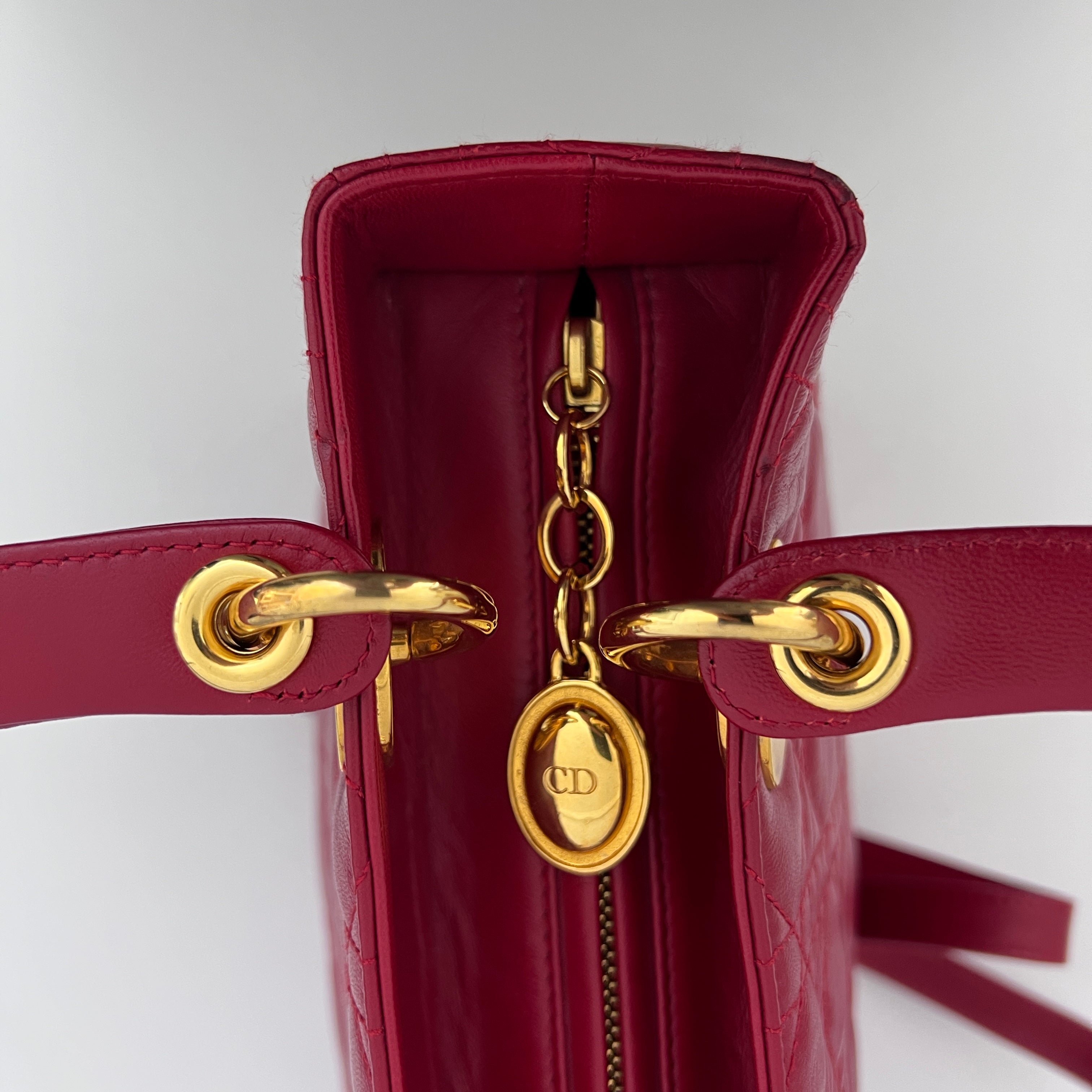 DIOR Lady Dior Medium shoulder bag red lambskin