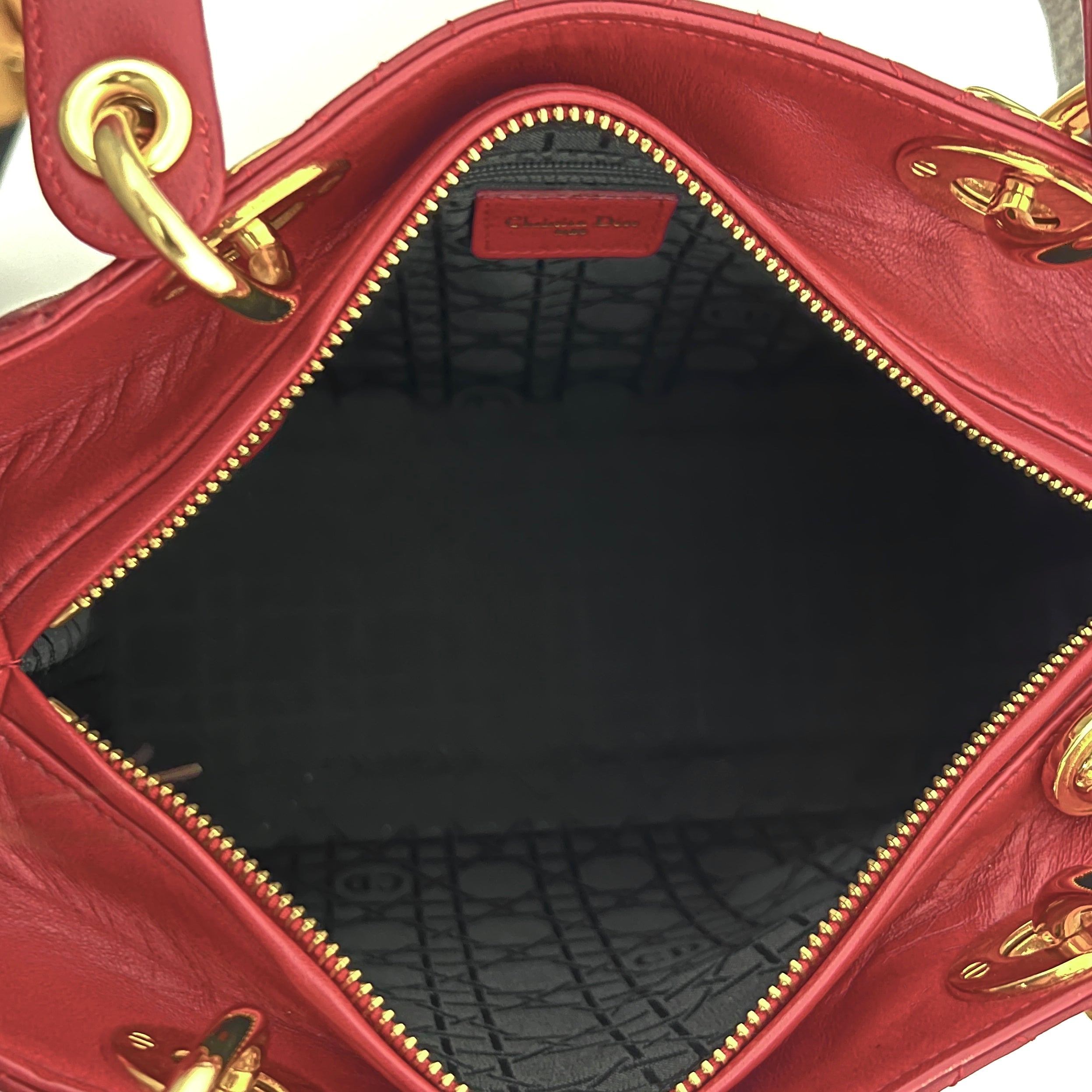 DIOR Lady Dior Medium shoulder bag red lambskin