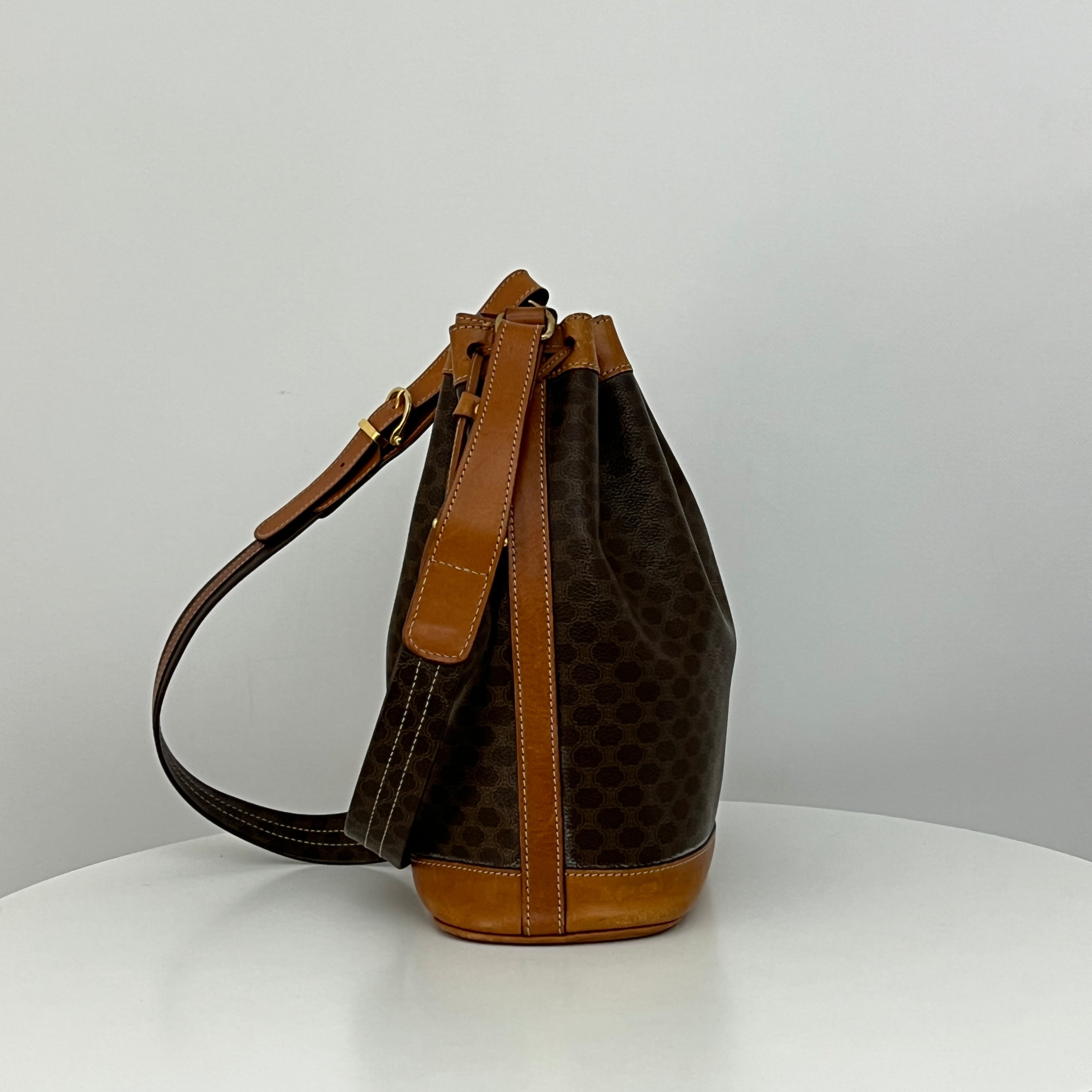 Sac à main CELINE Seau toile et cuir marron