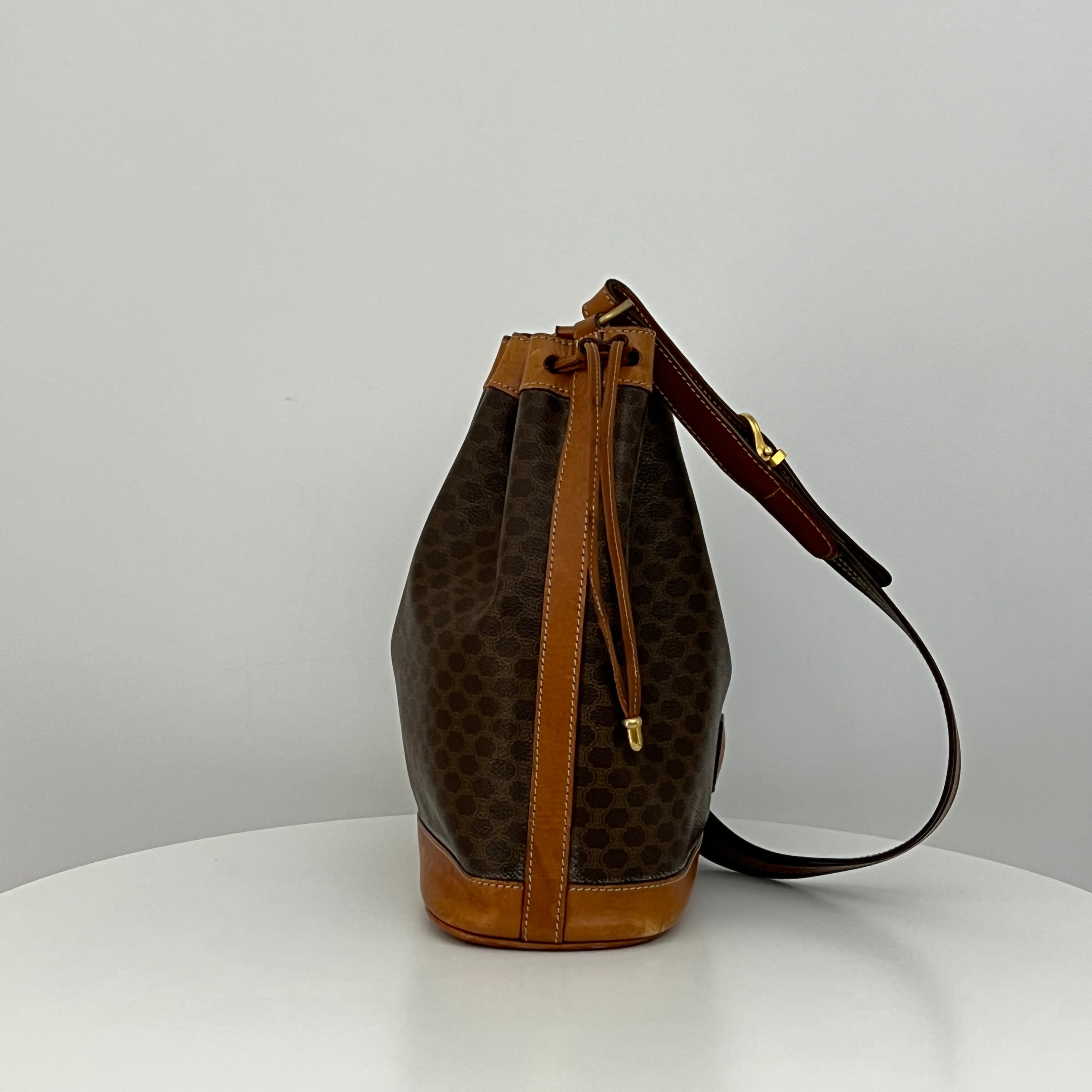 Sac à main CELINE Seau toile et cuir marron