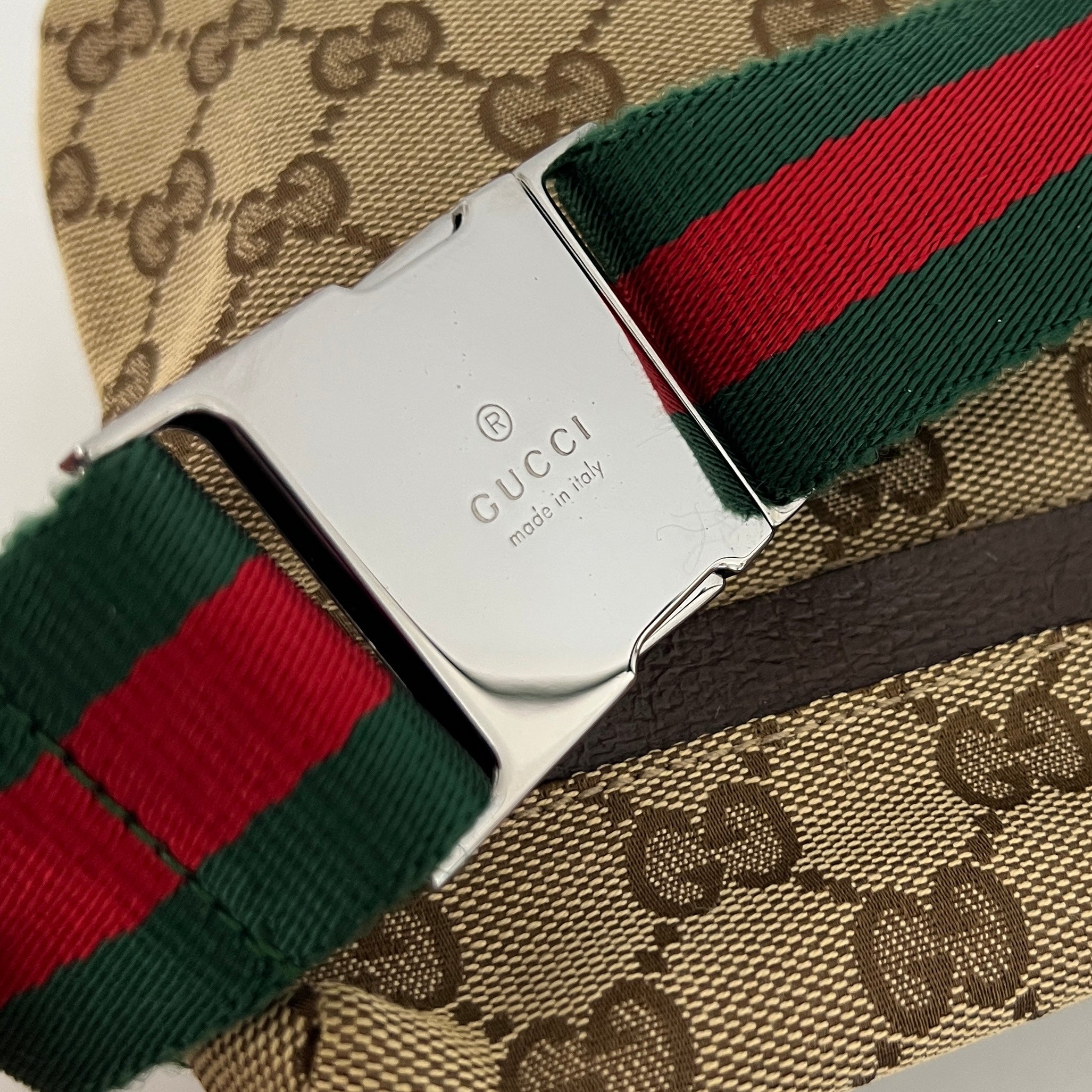 GUCCI Belt Bag in Canvas and Brown Leather