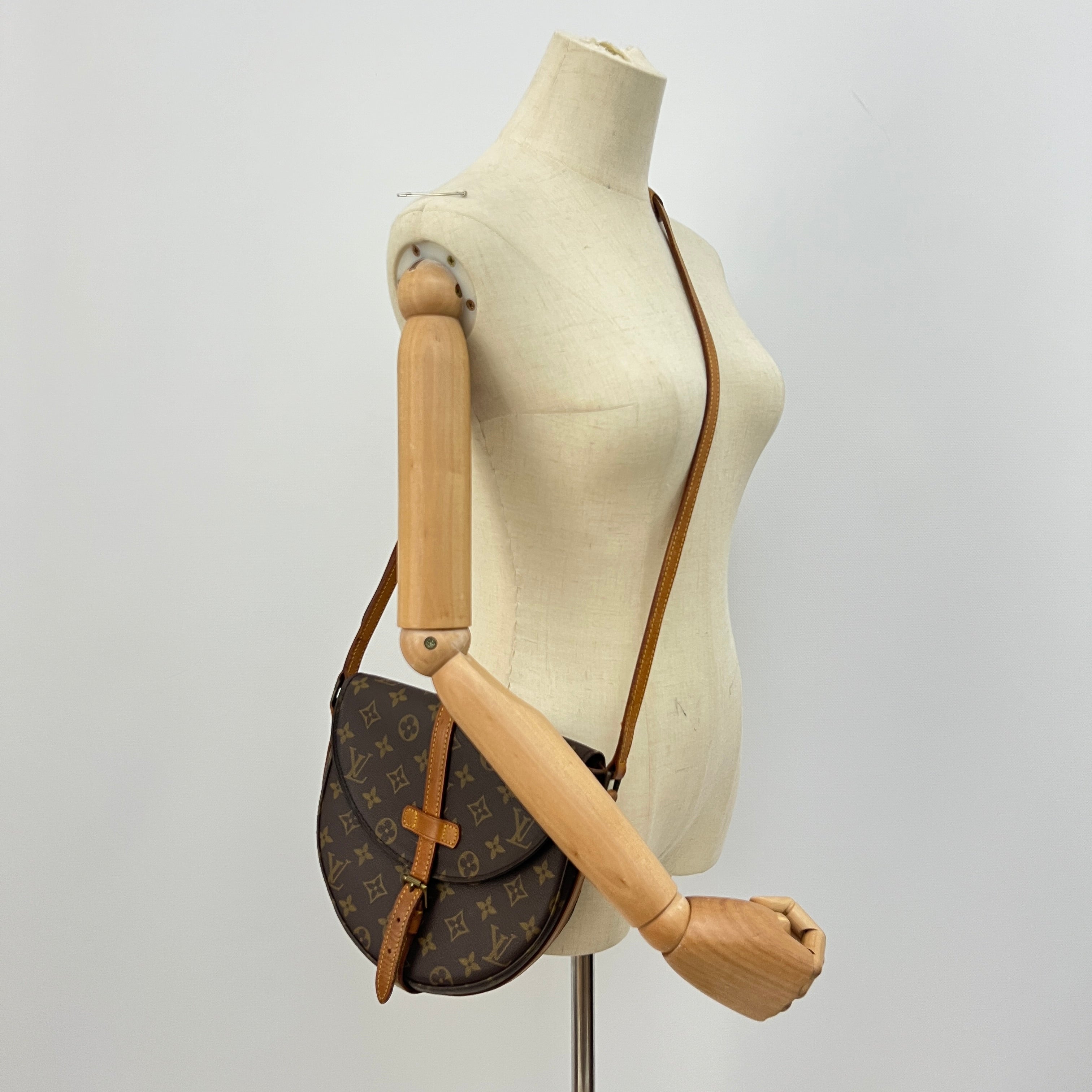 Sac à main LOUIS VUITTON Chantilly MM toile et cuir marron