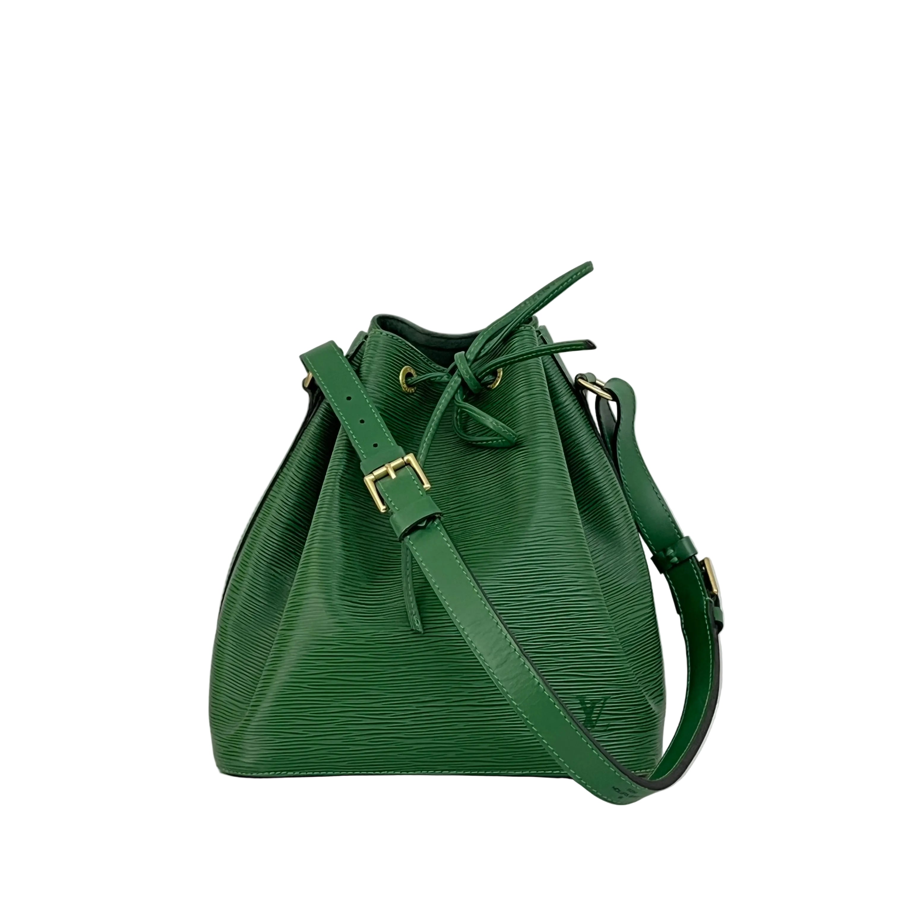 Sac à main LOUIS VUITTON Noé Petit cuir épi vert