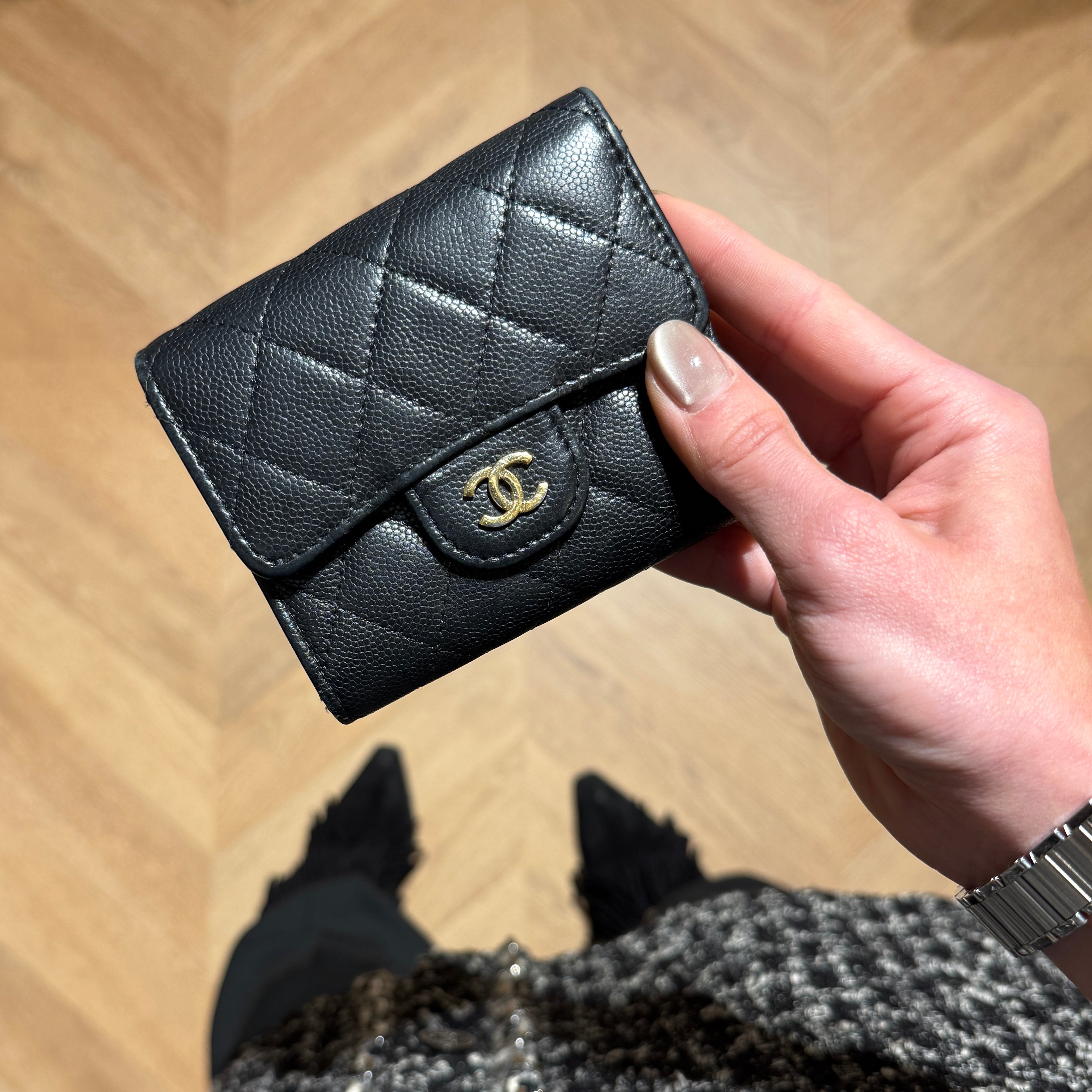 Portefeuille CHANEL Classique cuir caviar noir